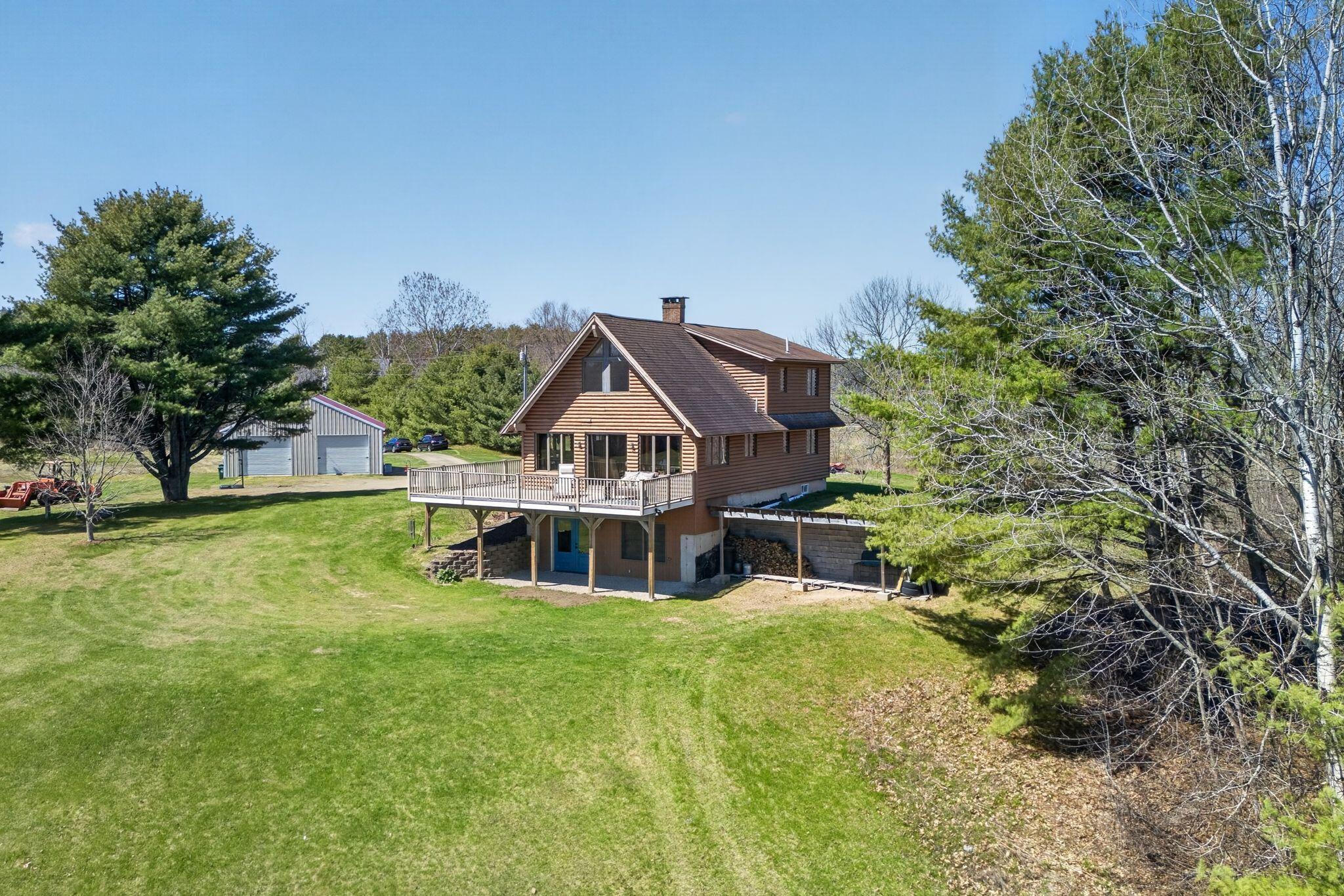 main property photo 45