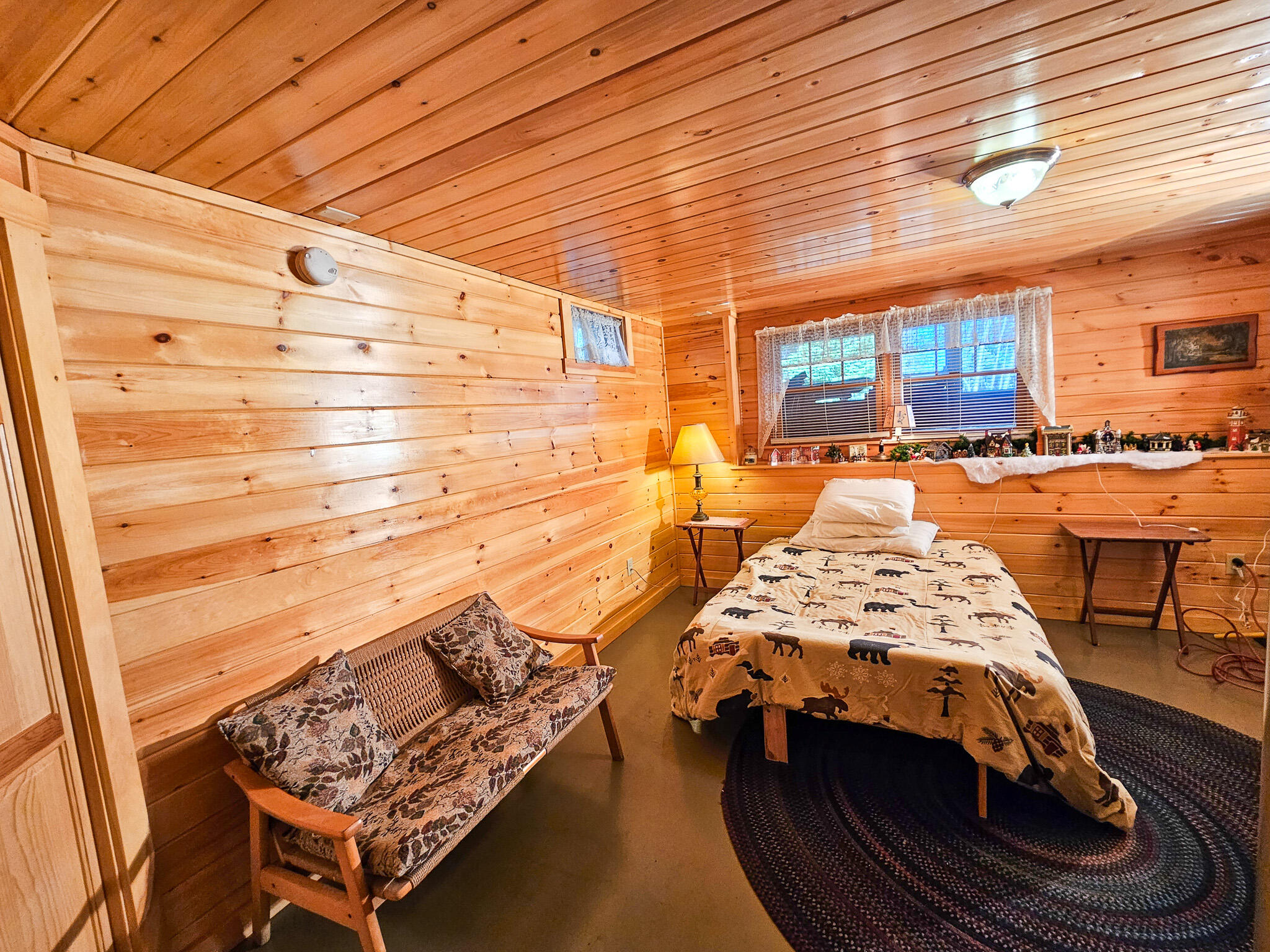 main property photo 35