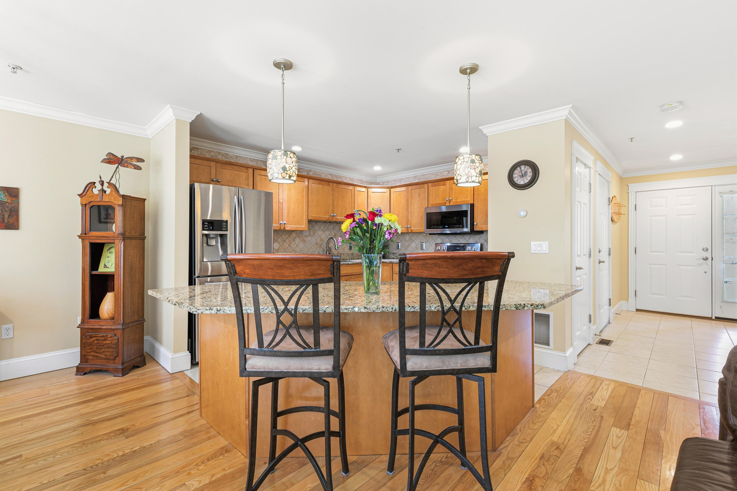 main property photo 8