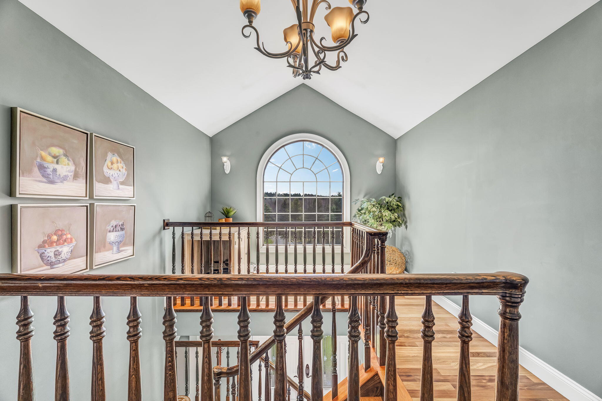 main property photo 50