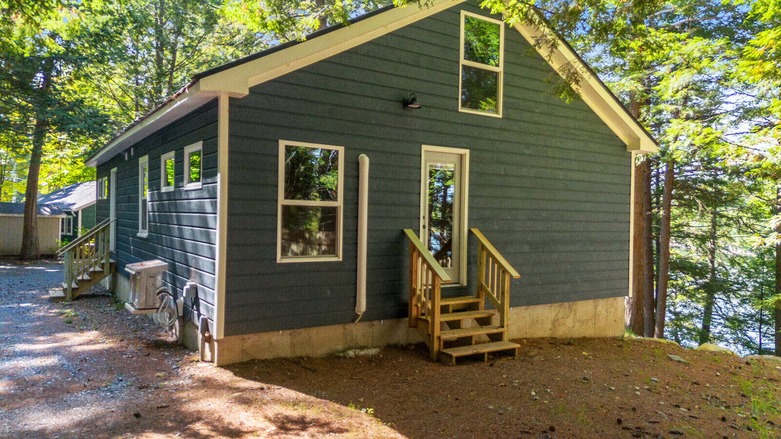 main property photo 40
