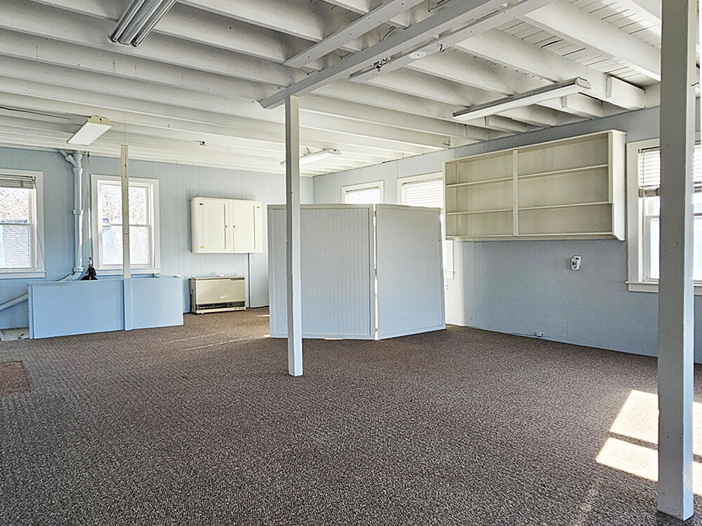 main property photo 61