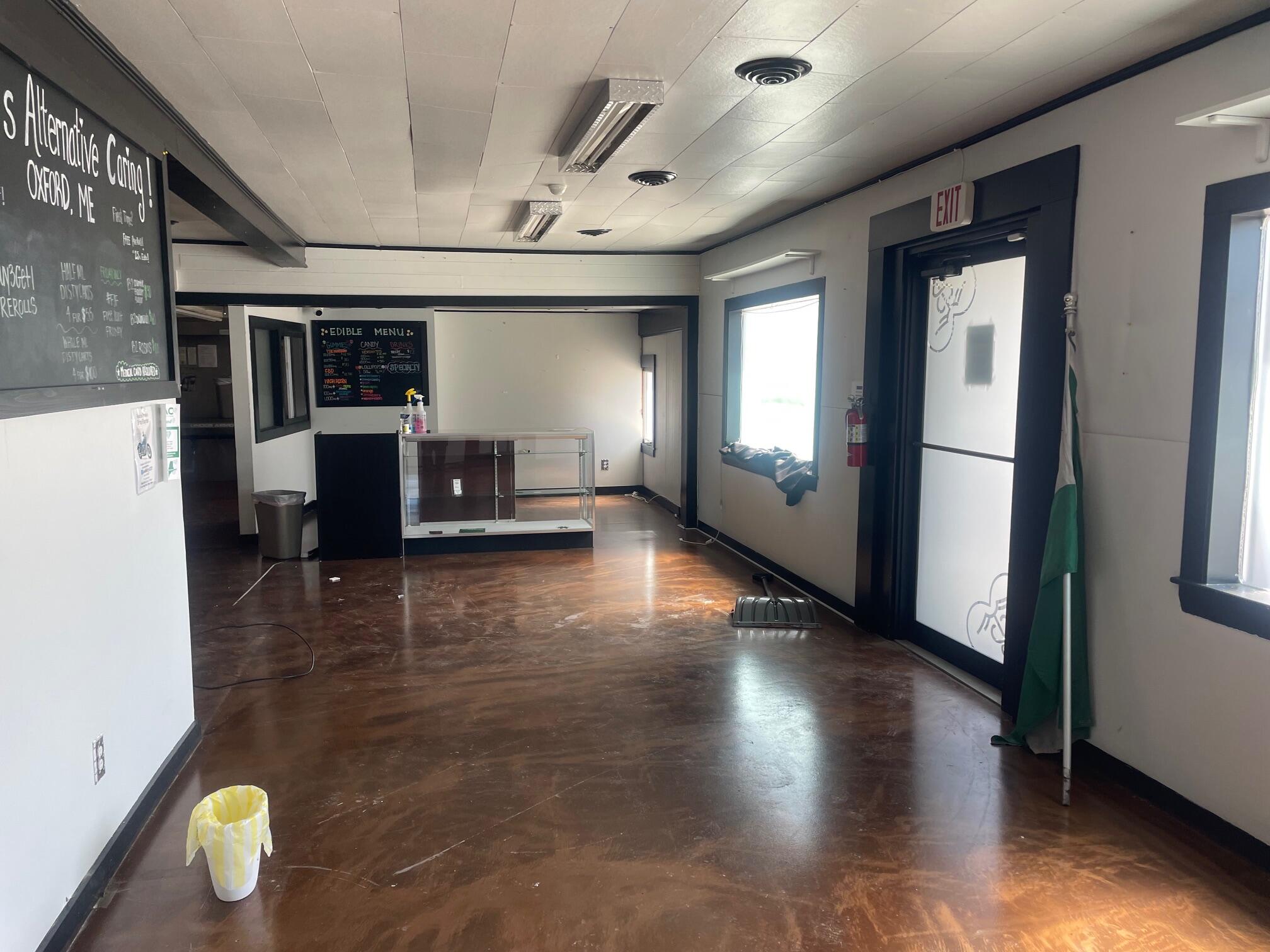 main property photo 19
