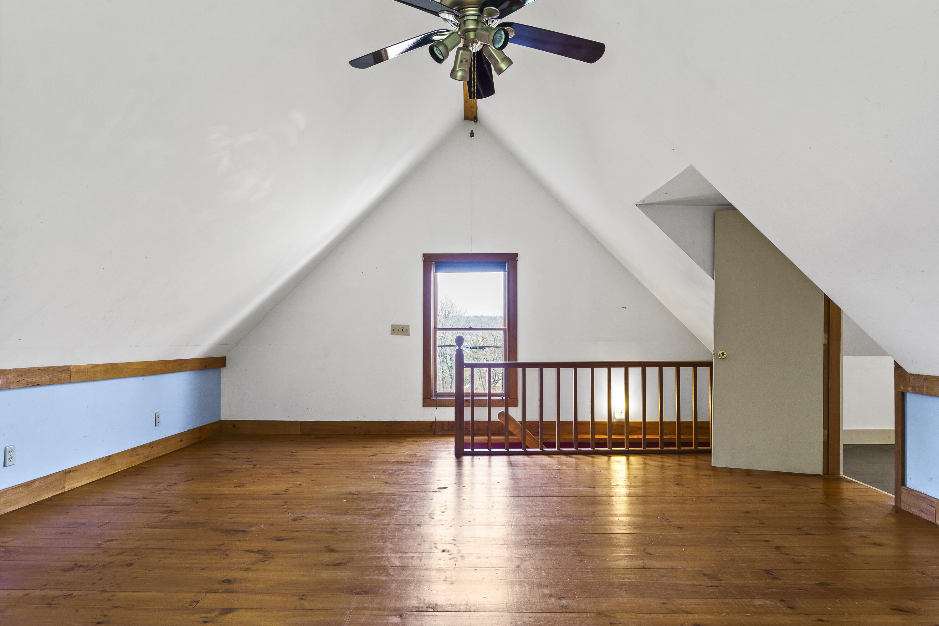 main property photo 67