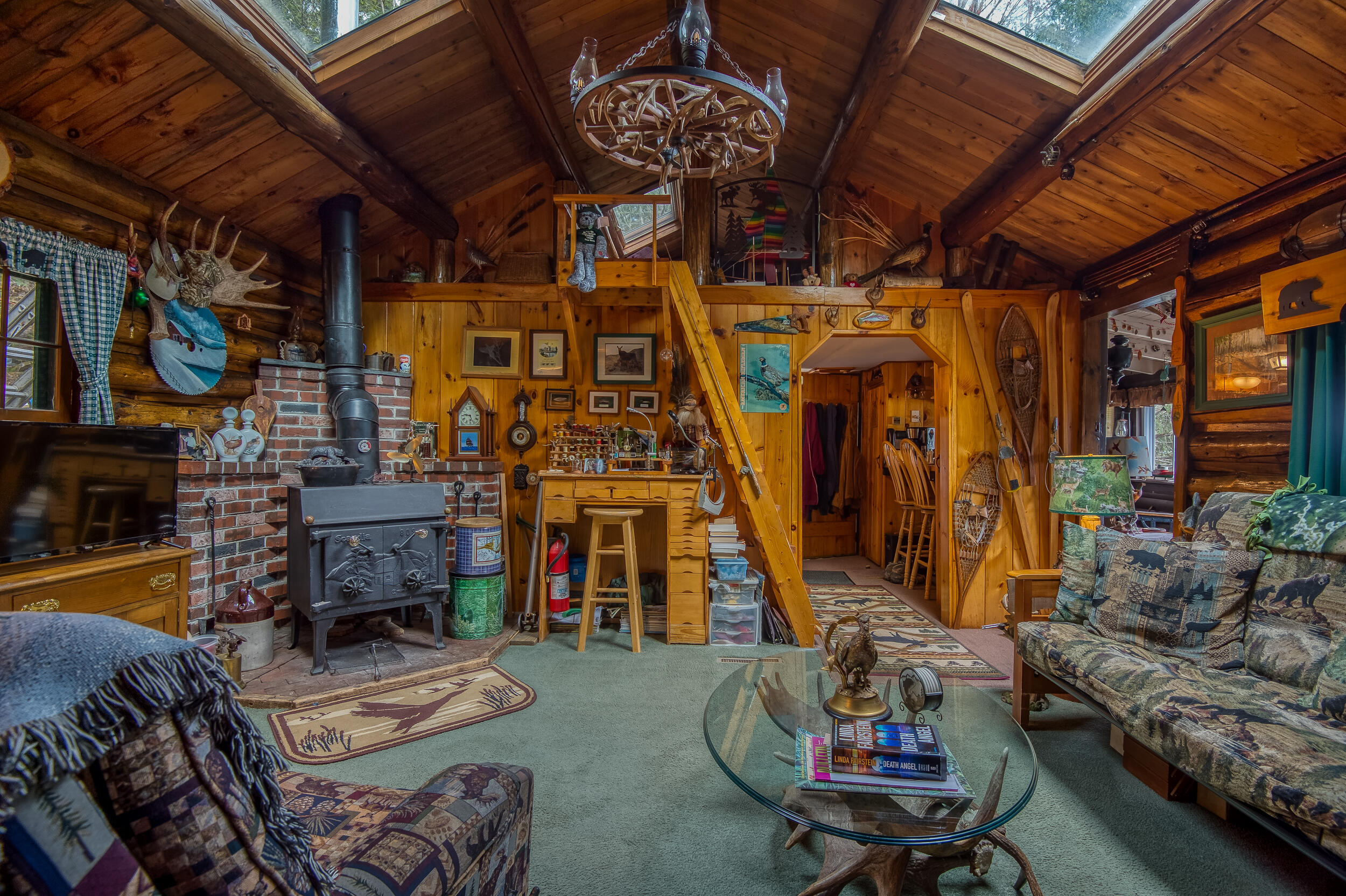 main property photo 25