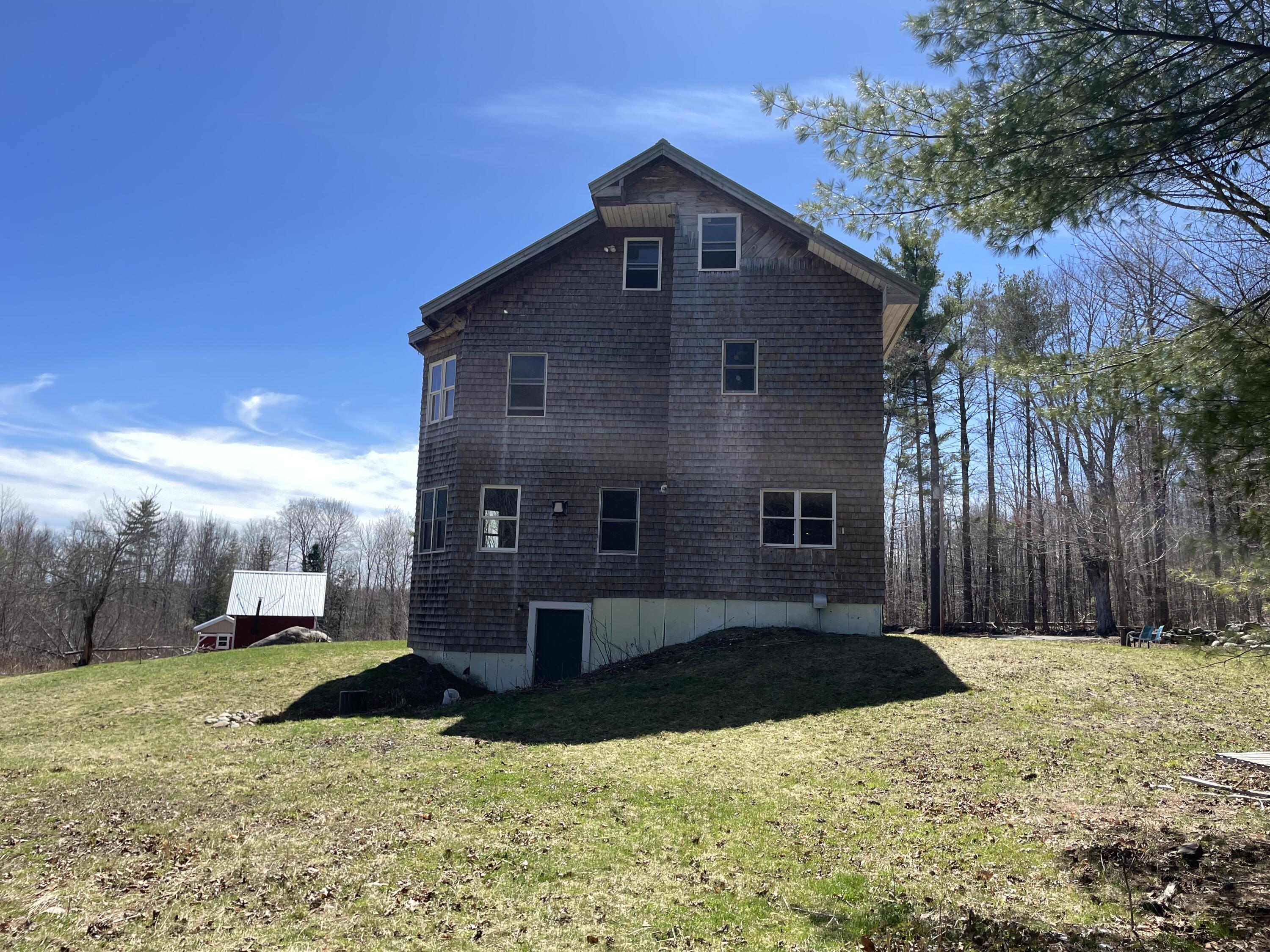 main property photo 29