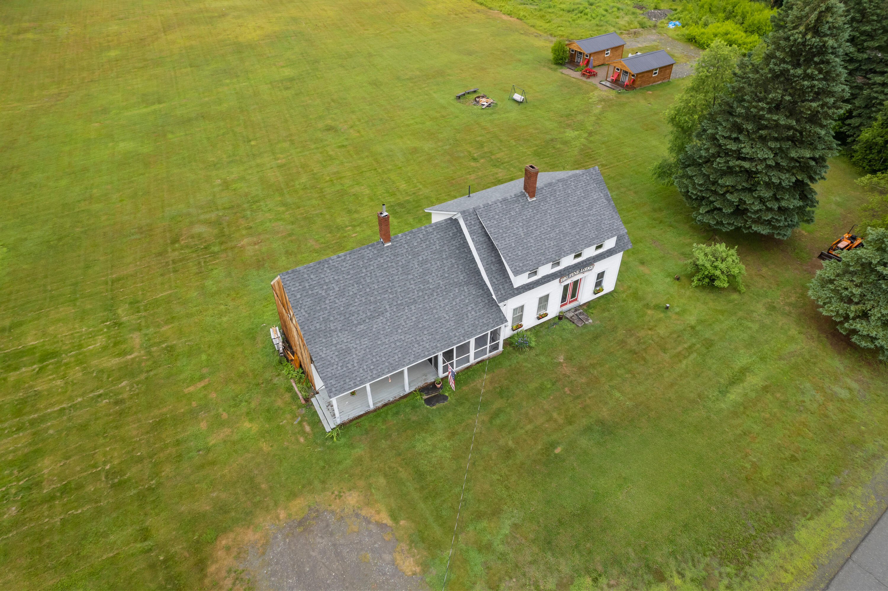 main property photo 25