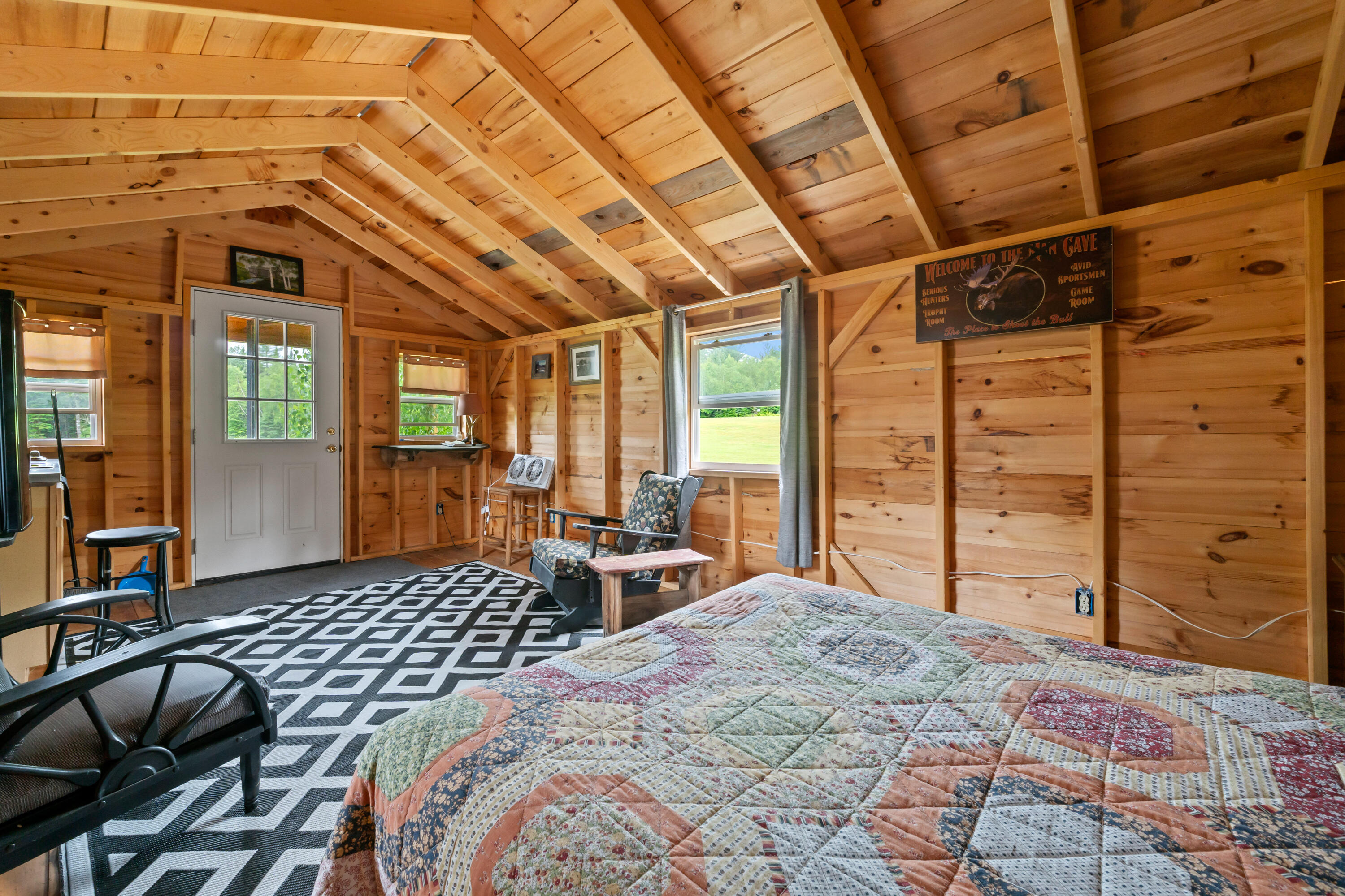 main property photo 44