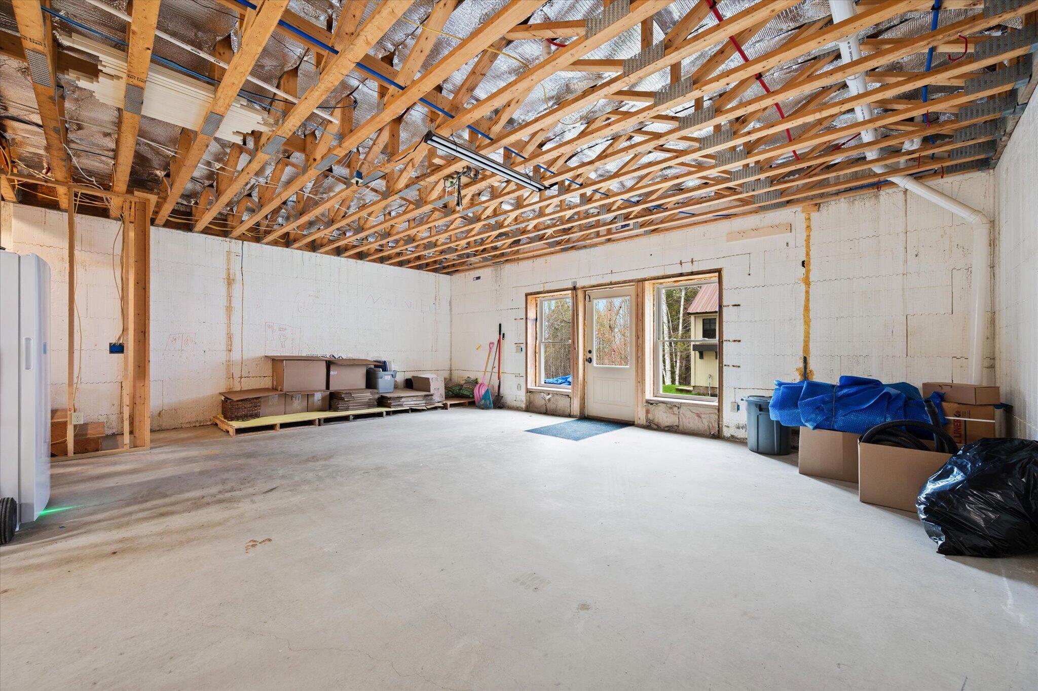 main property photo 60