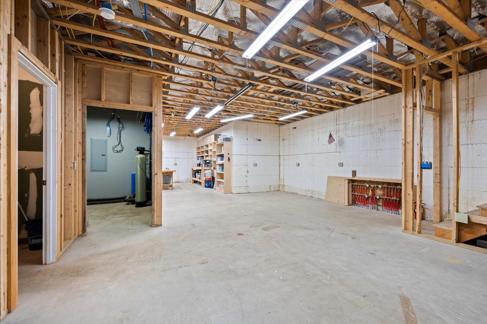 main property photo 61
