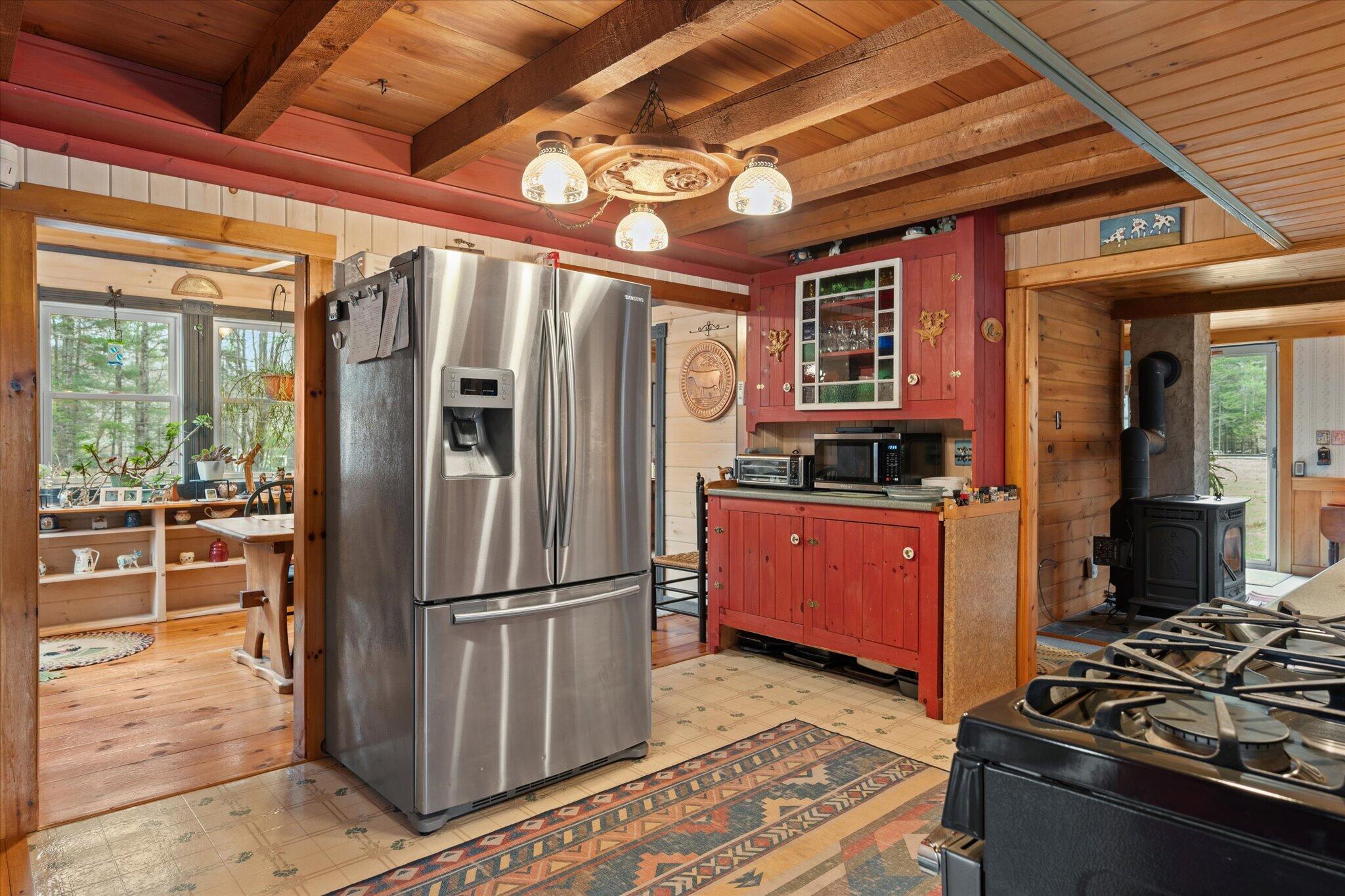 main property photo 14