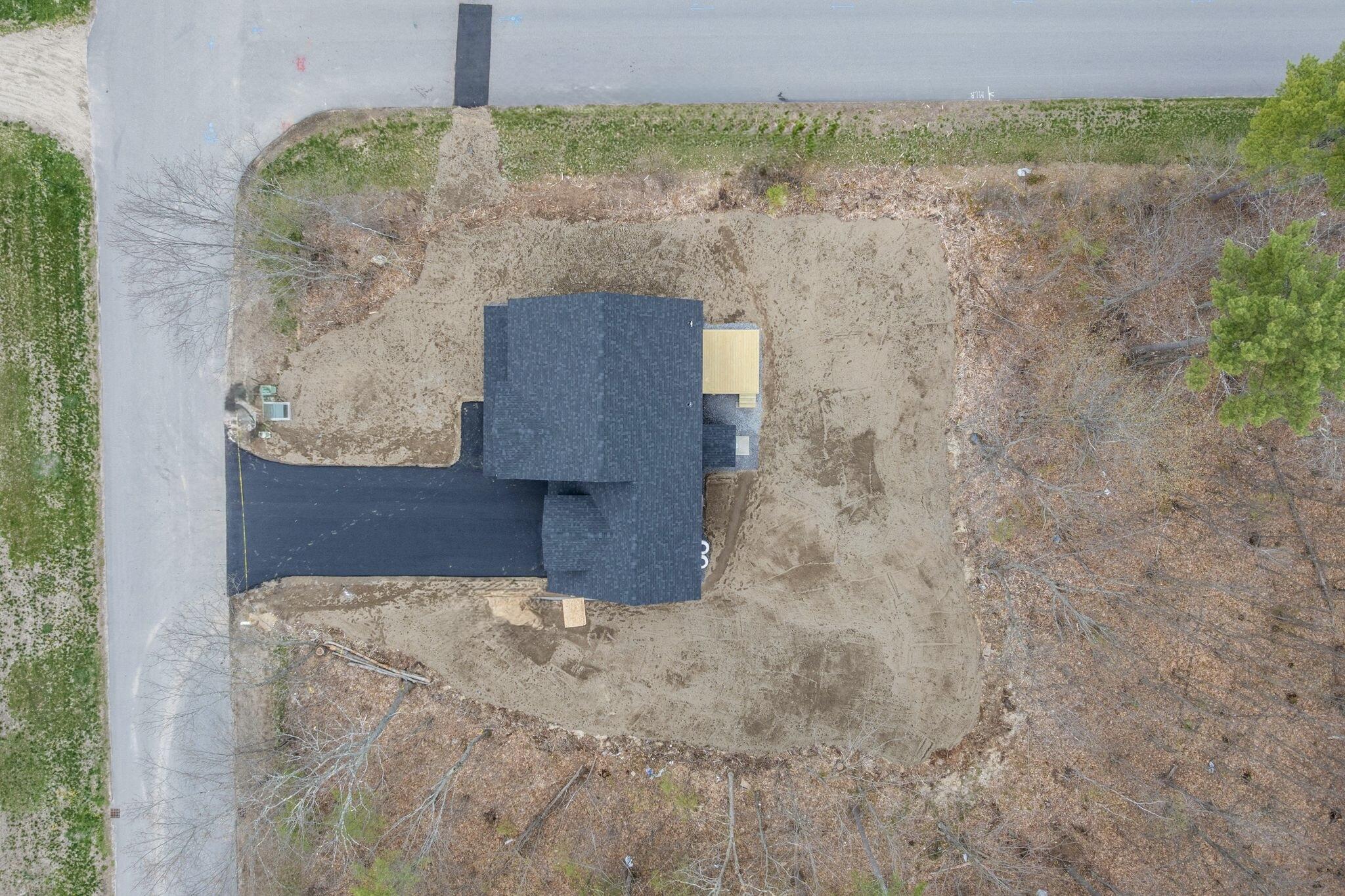 main property photo 32