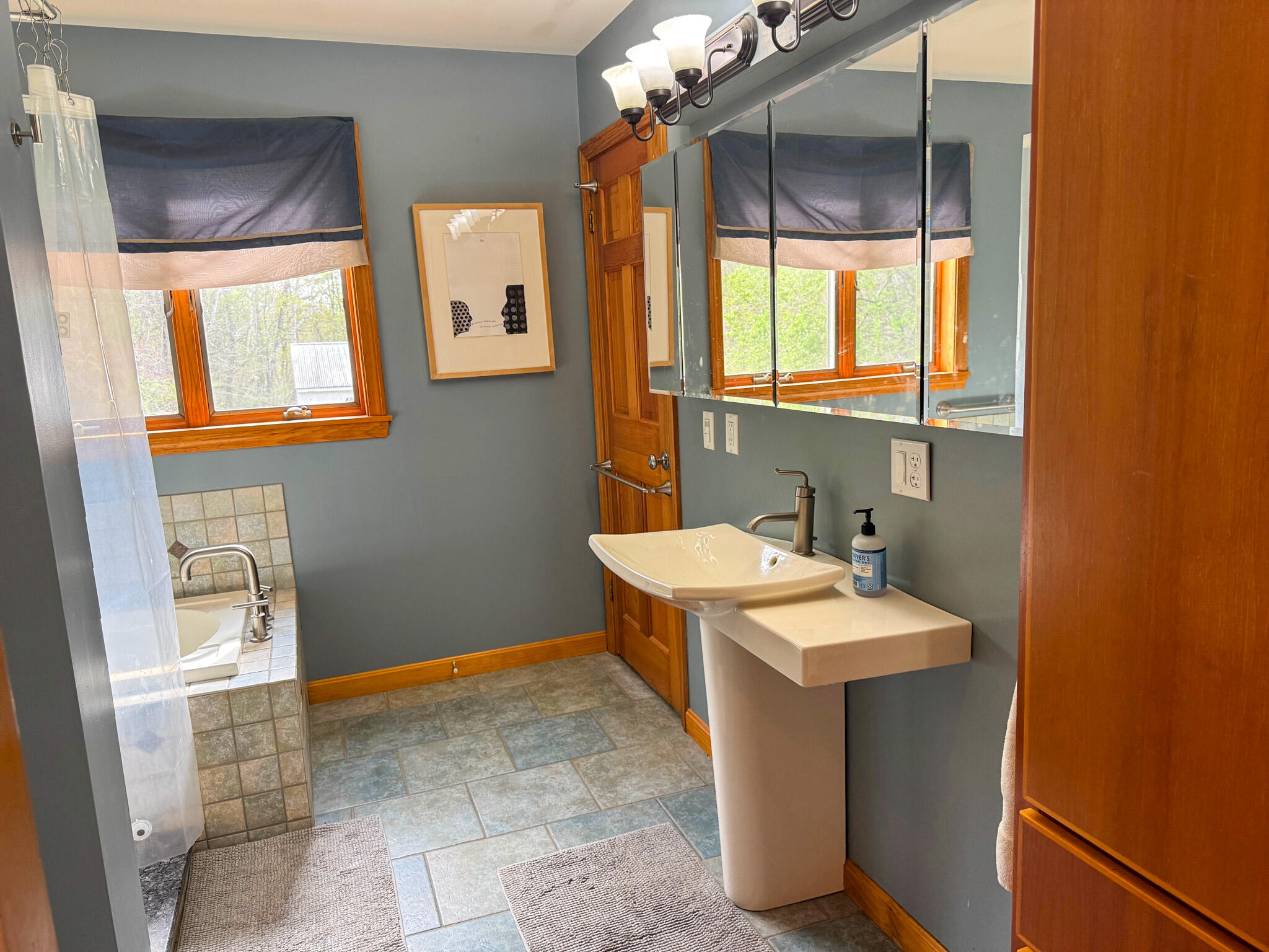 main property photo 77