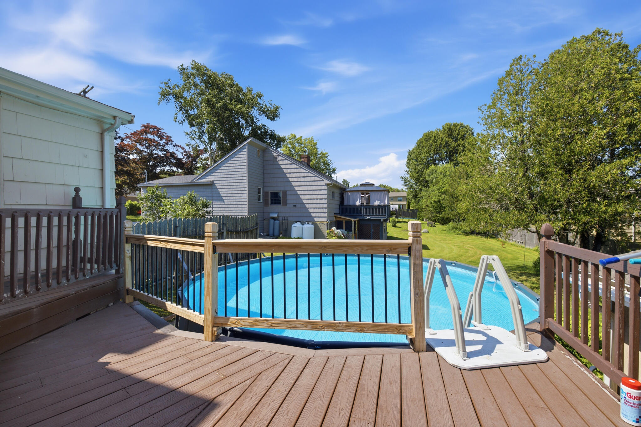 main property photo 24