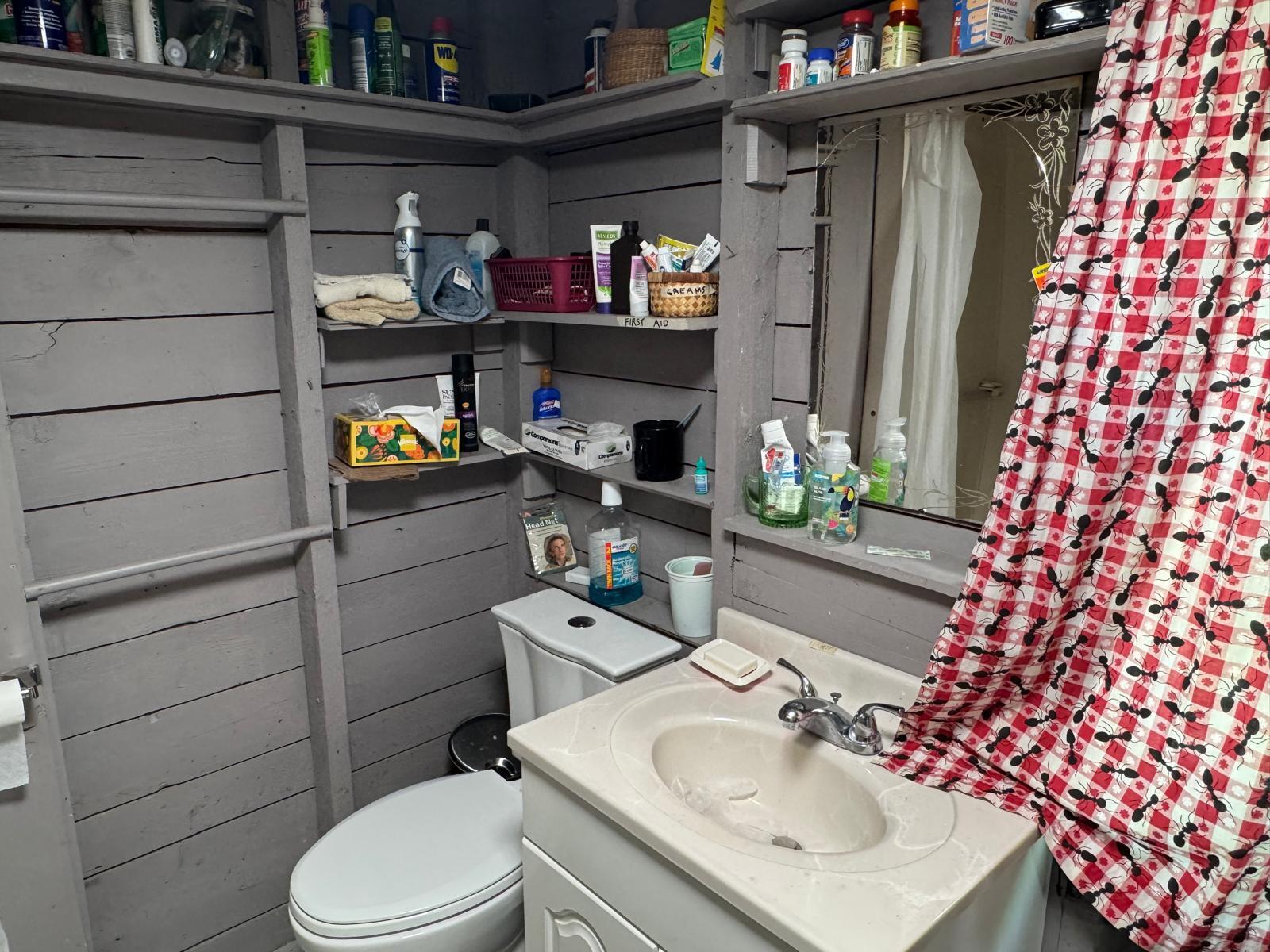 main property photo 32