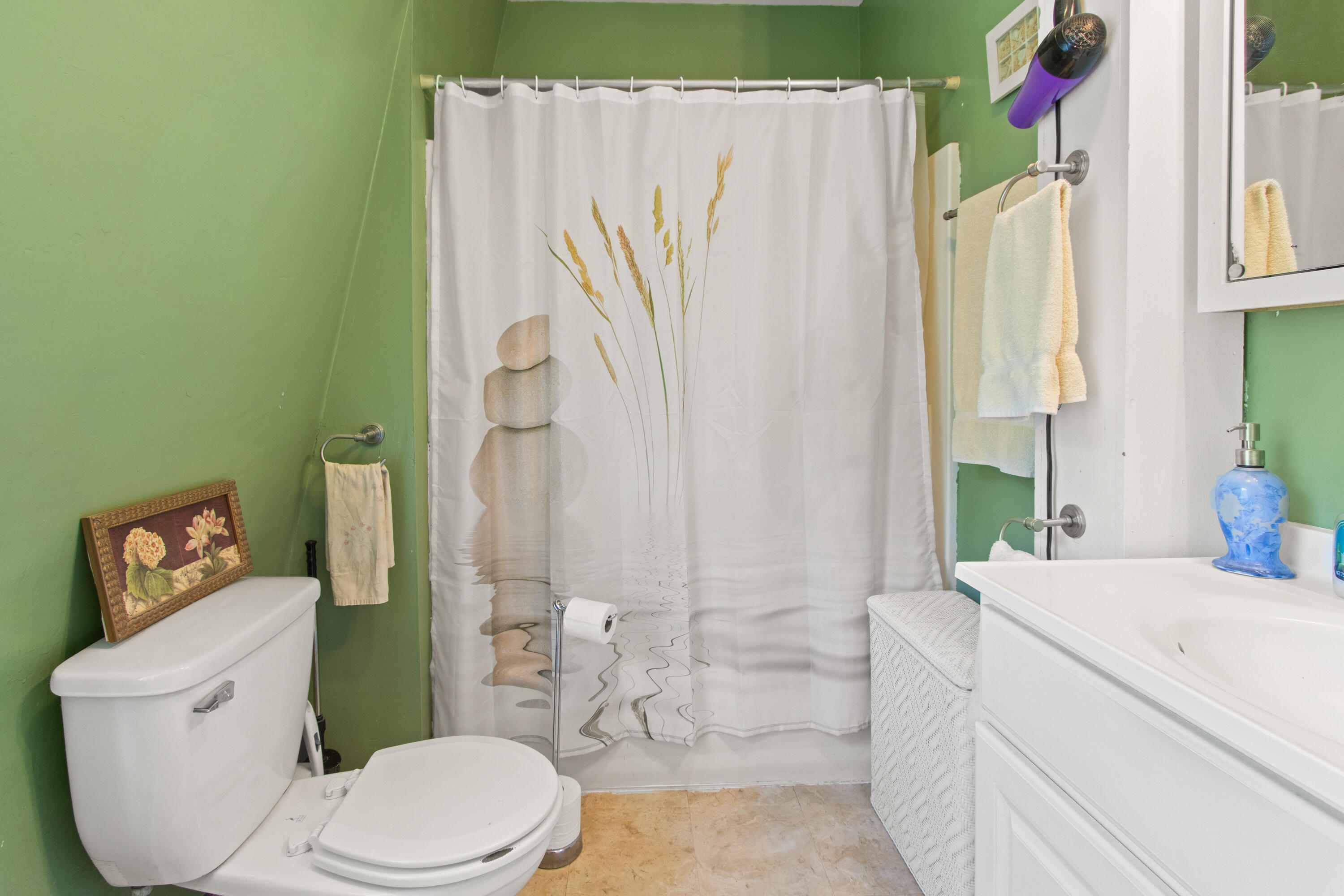 main property photo 58