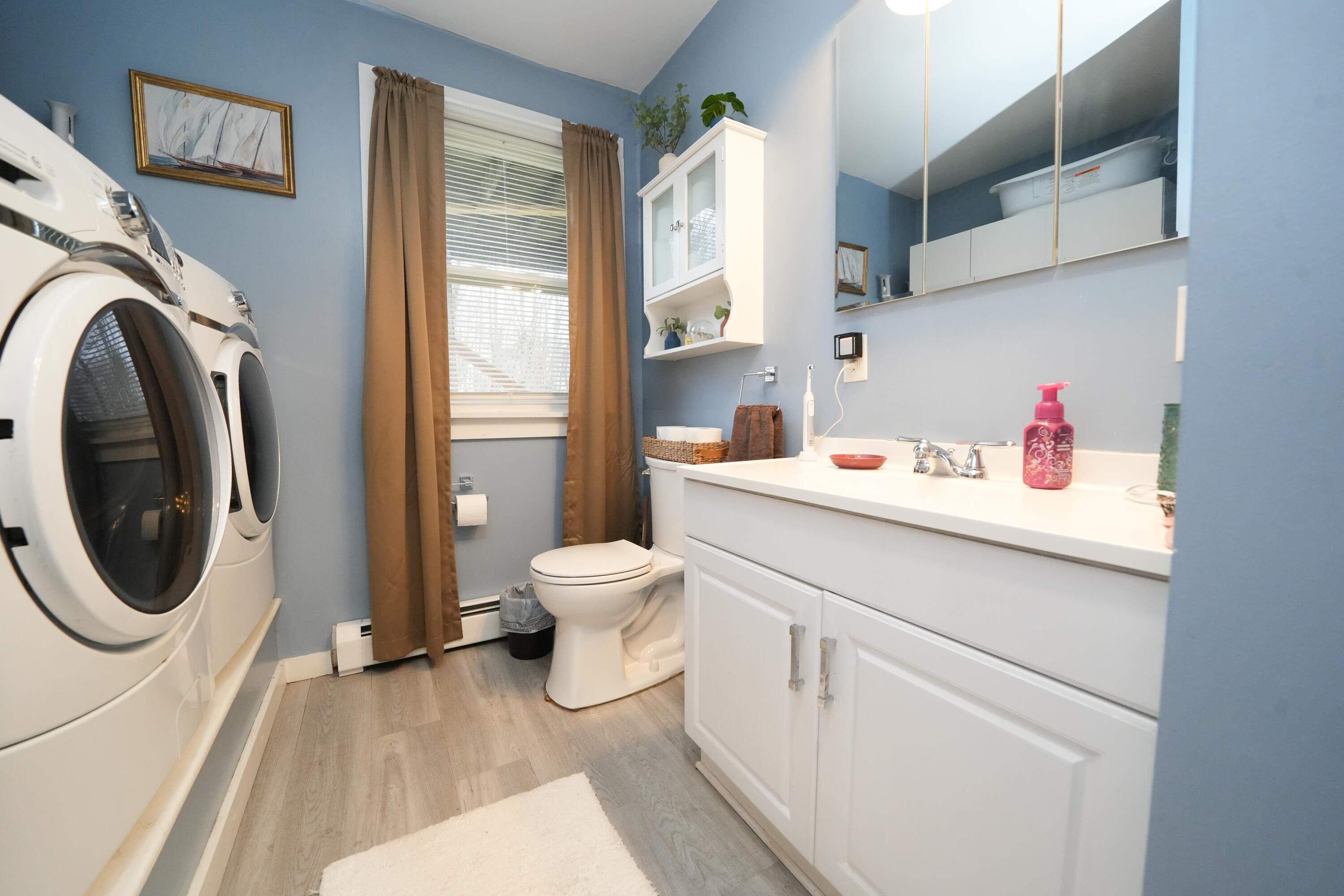 main property photo 5