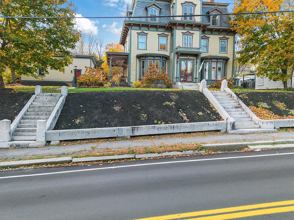 main property photo 53