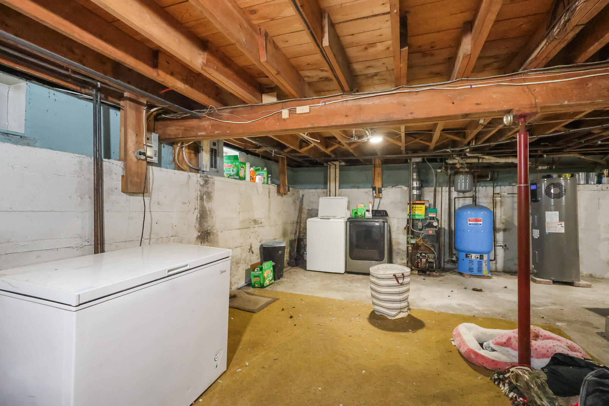 main property photo 49