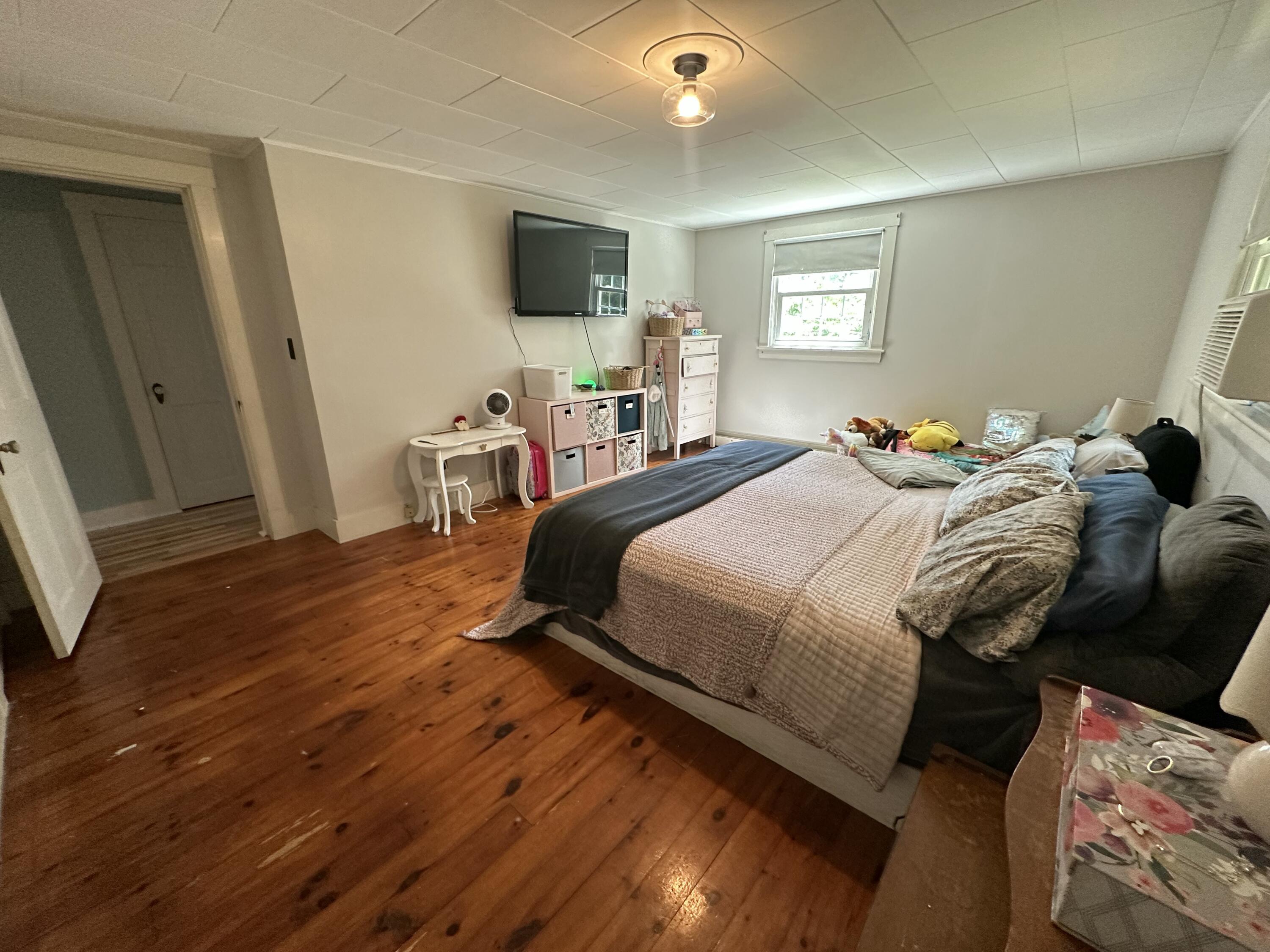 main property photo 48