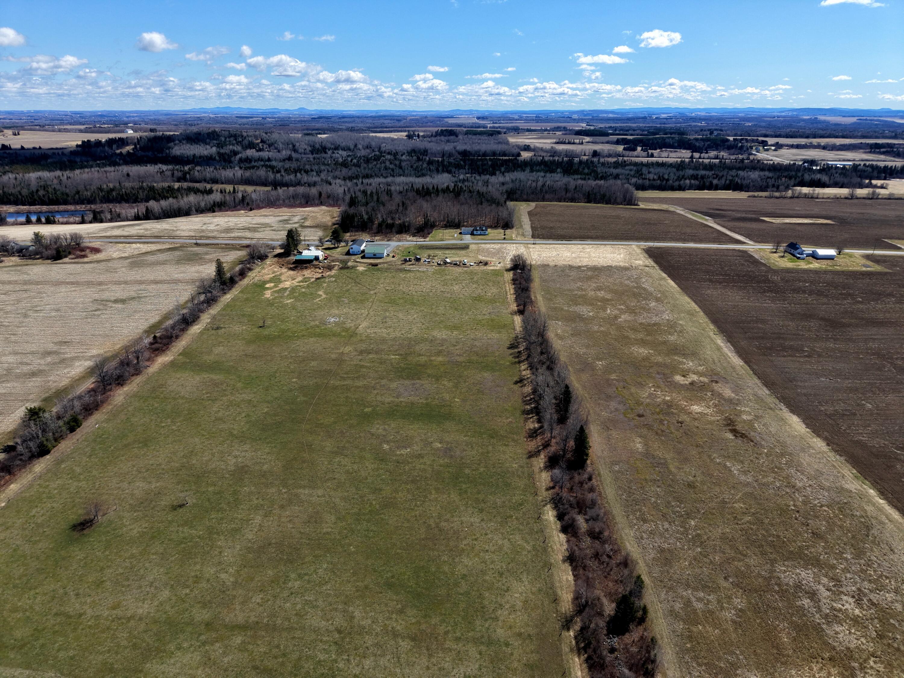 main property photo 41