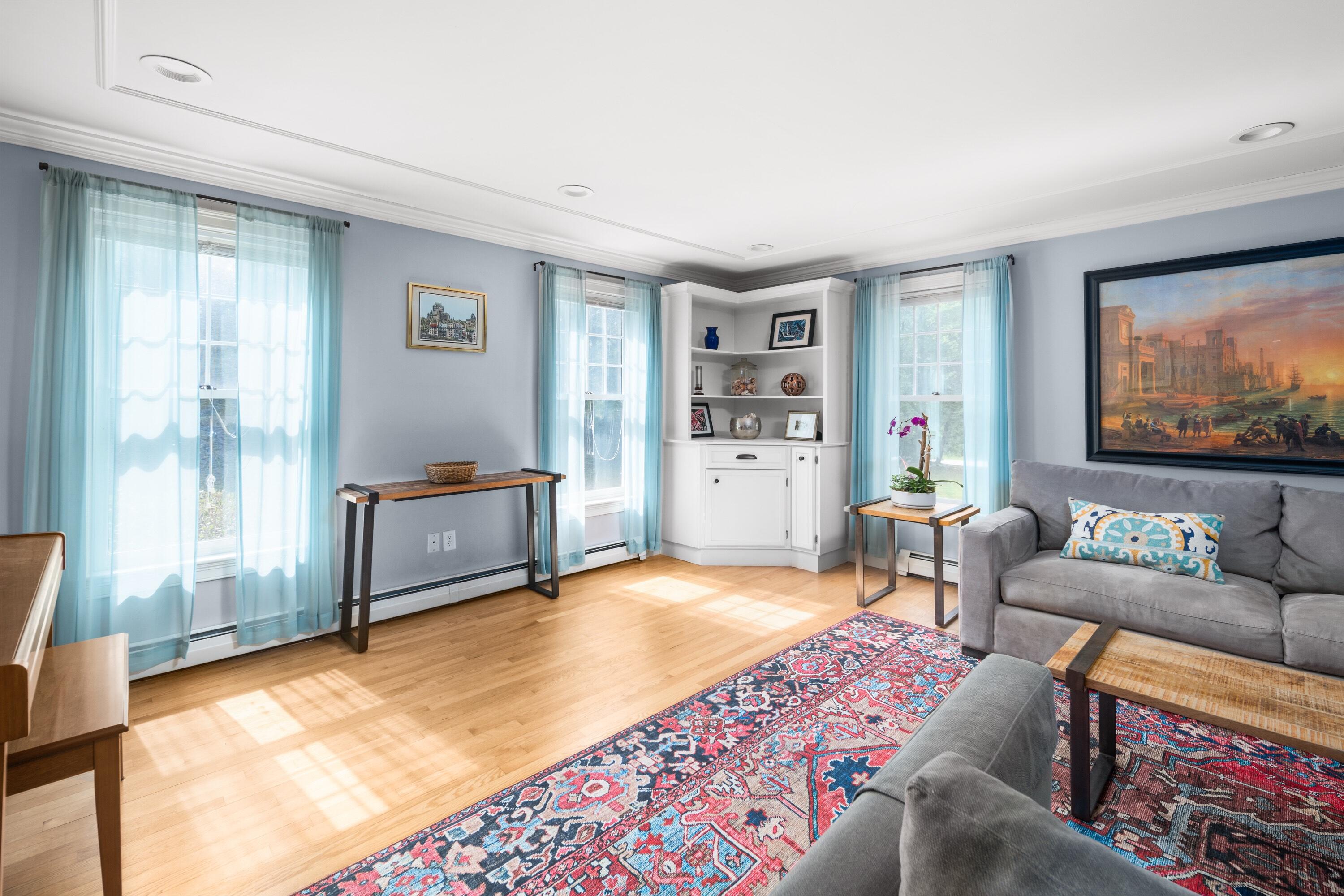 main property photo 17
