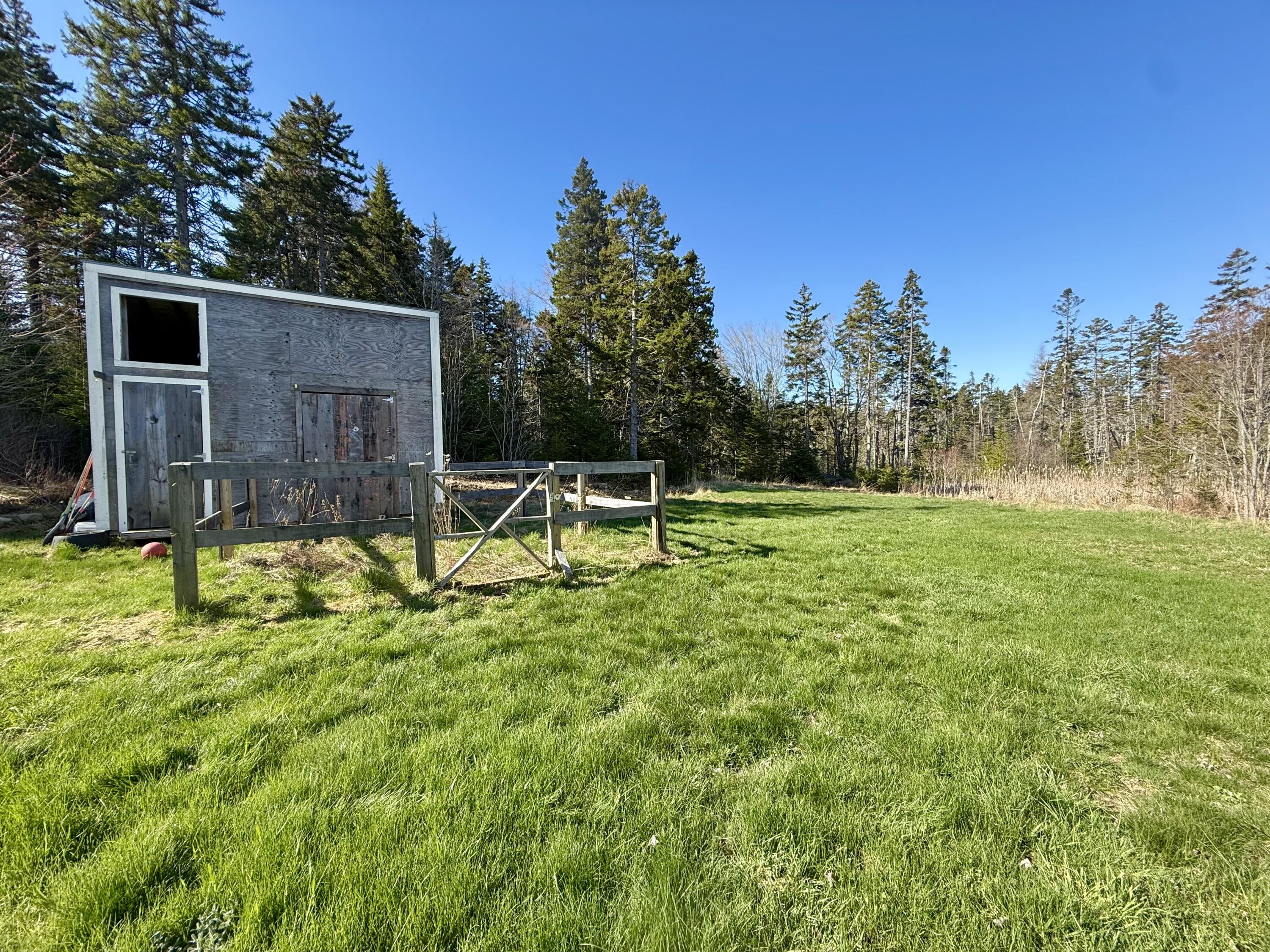 main property photo 22
