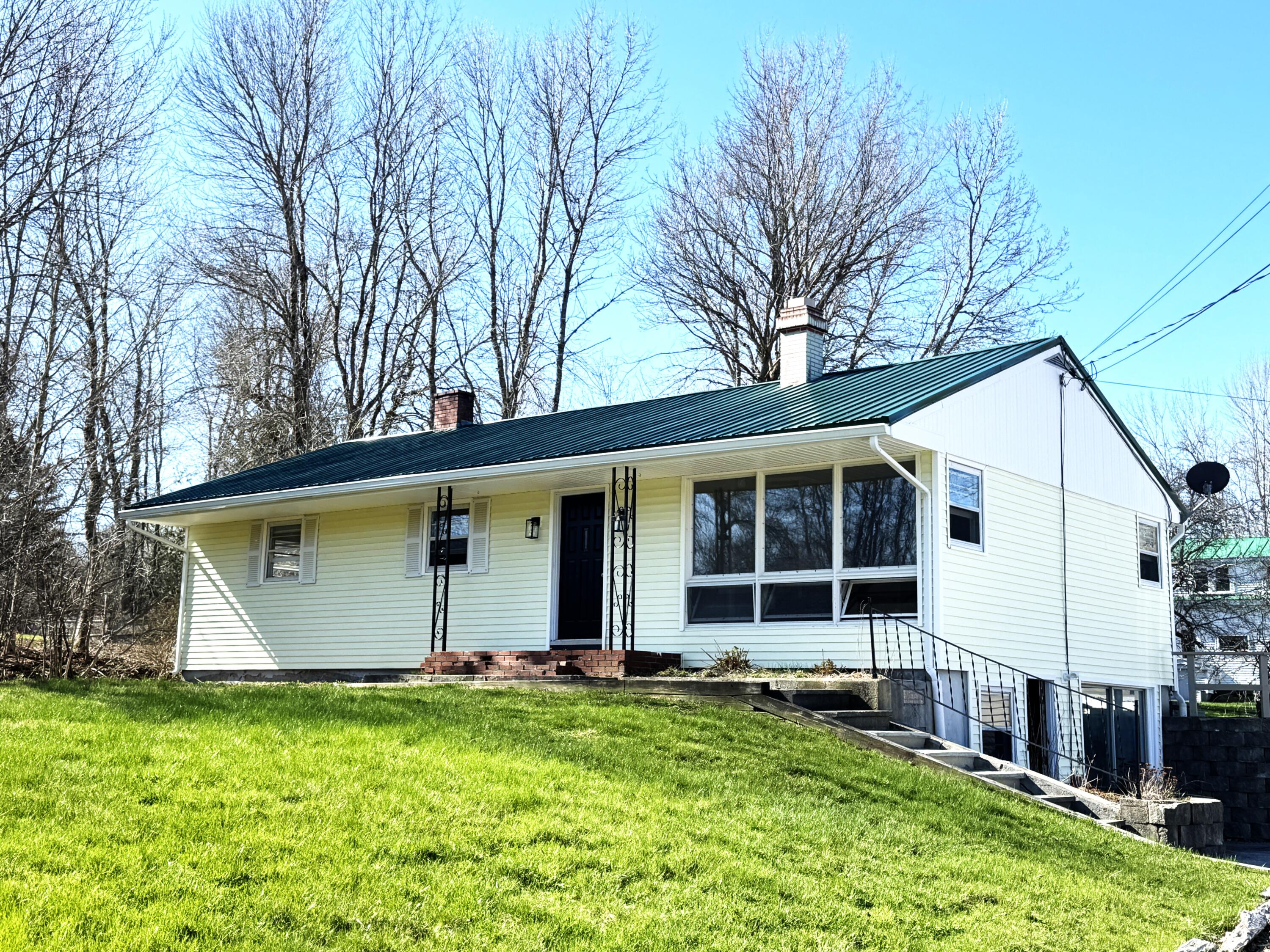 main property photo 2