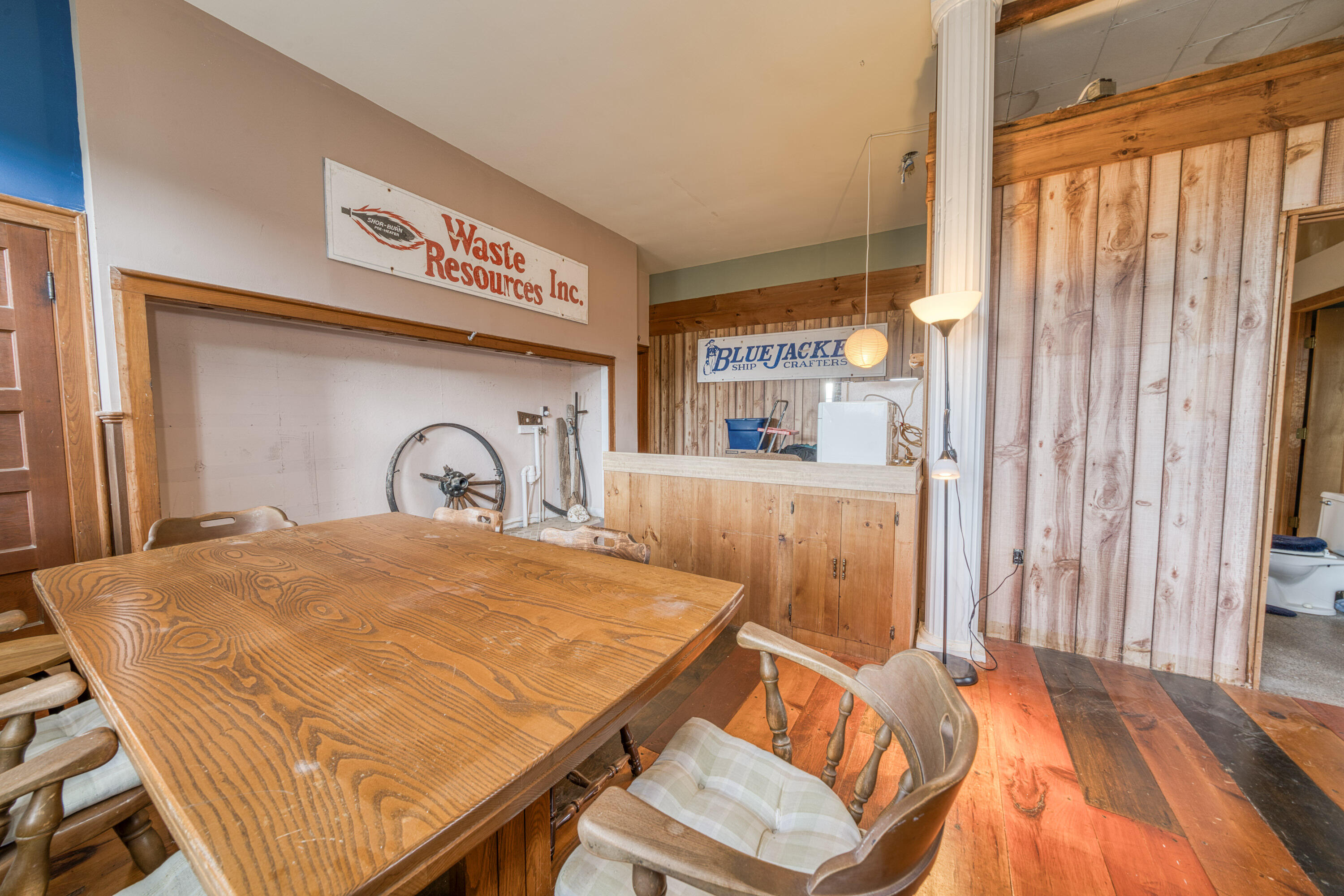 main property photo 31