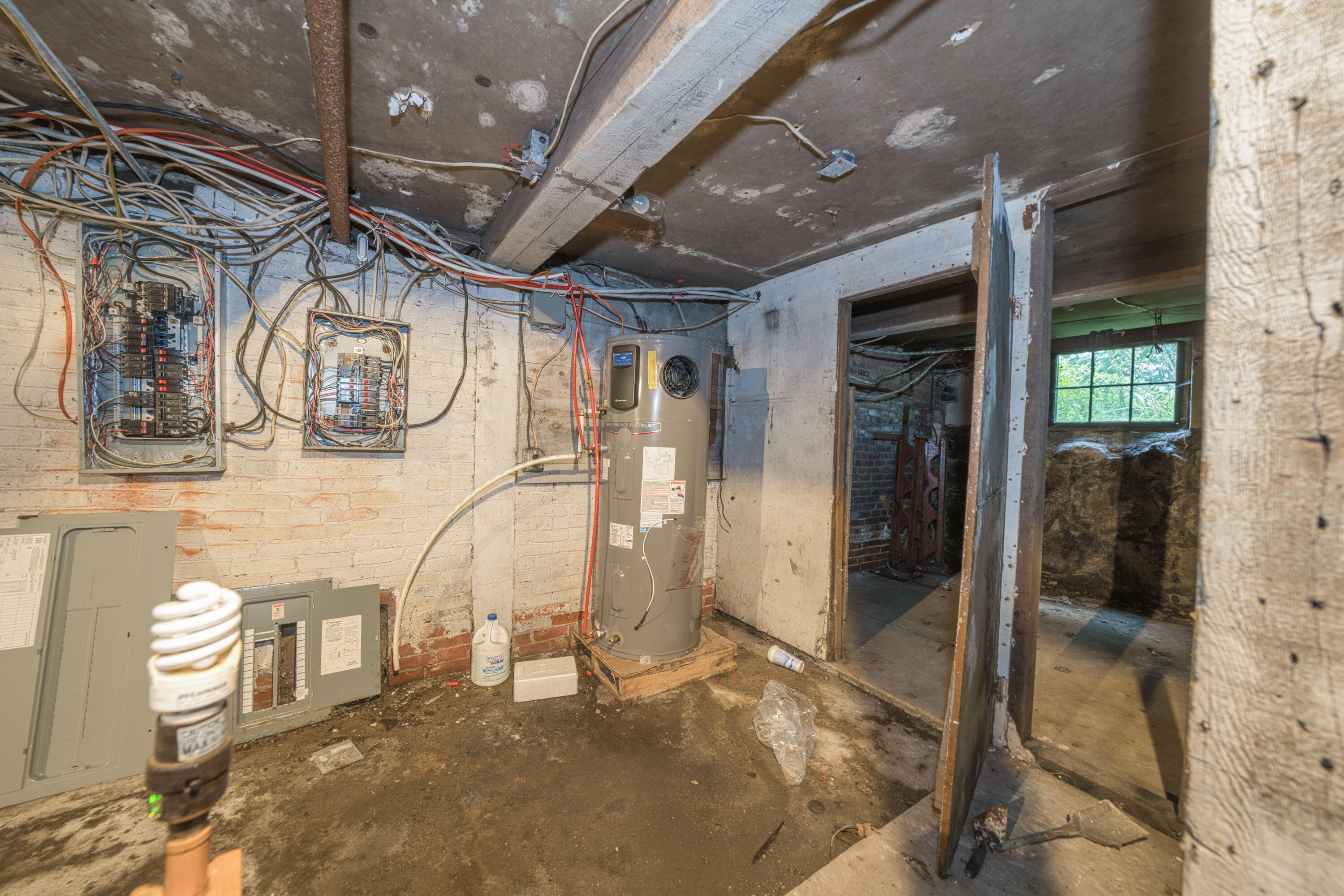 main property photo 70