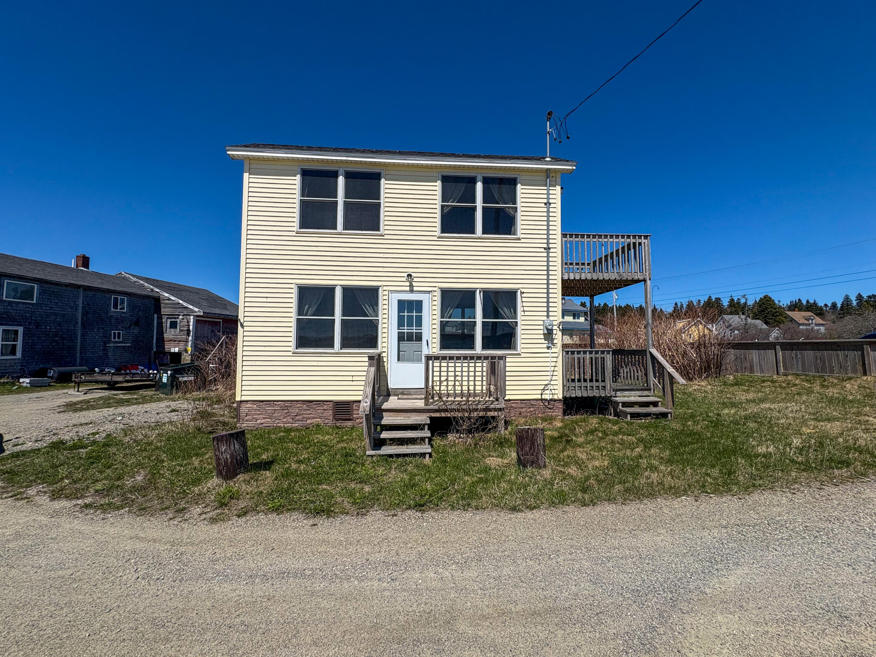 main property photo 33