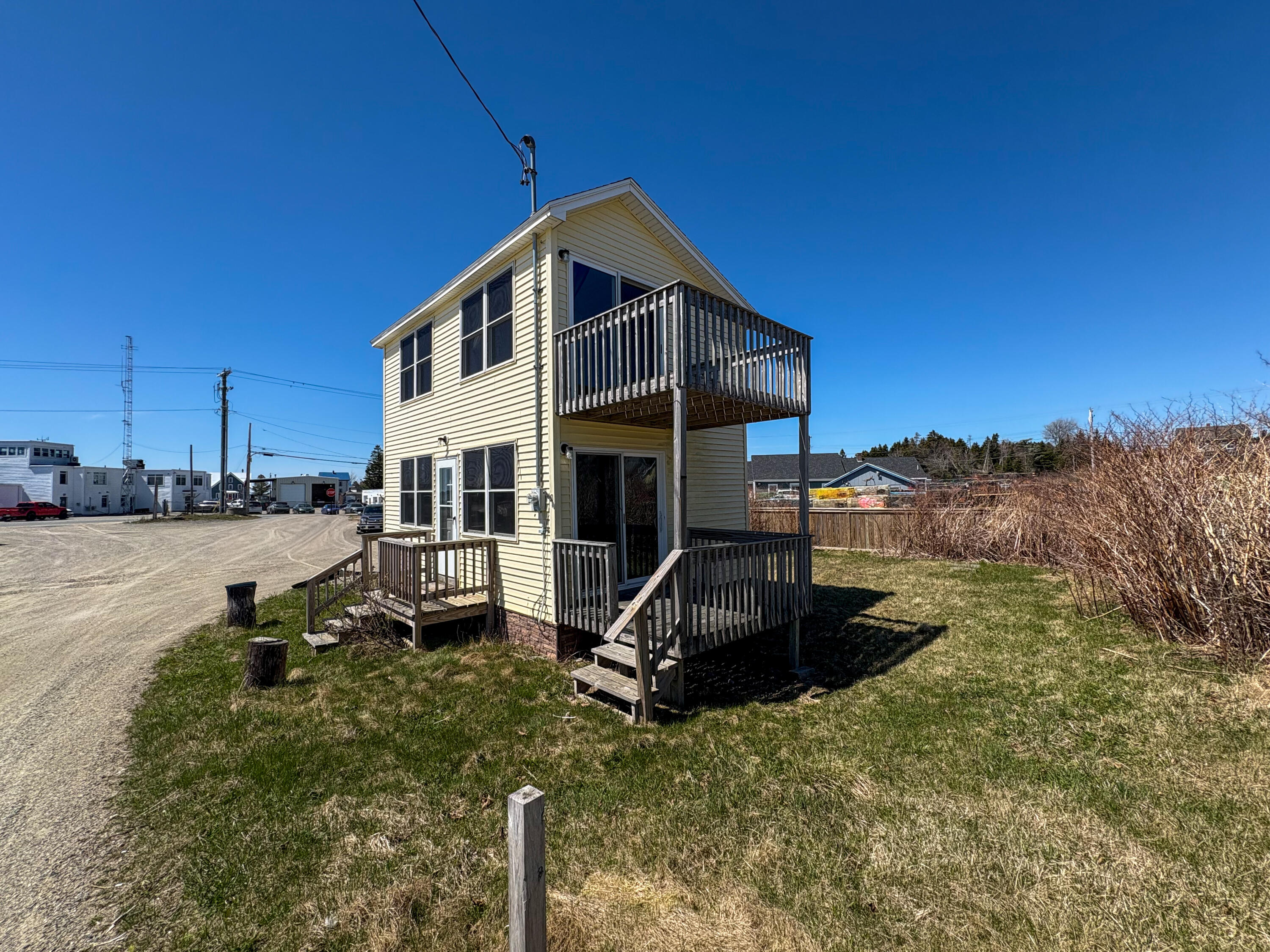 main property photo 36