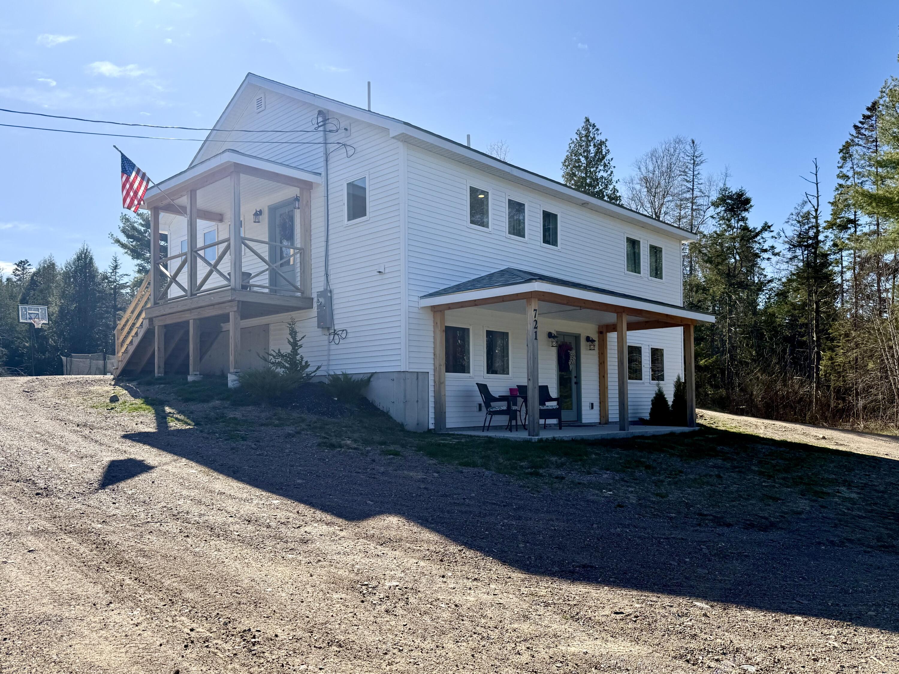 main property photo 8