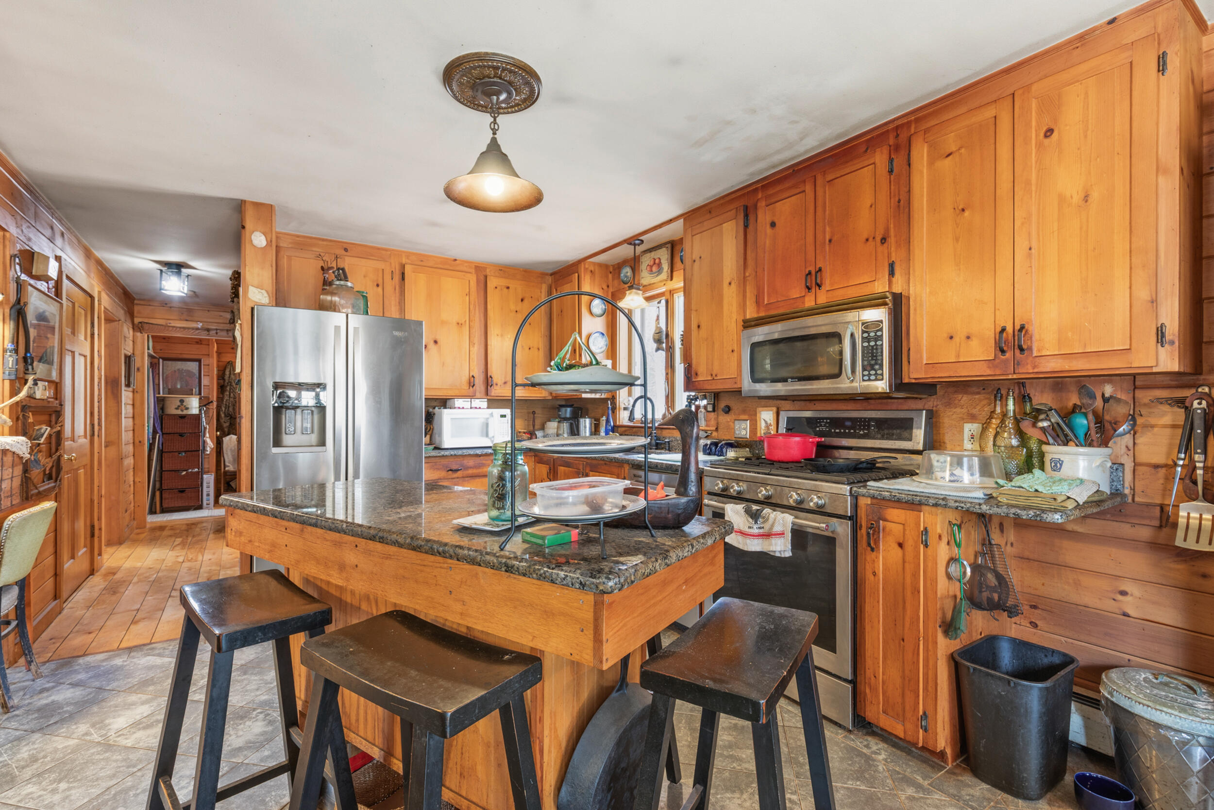 main property photo 14