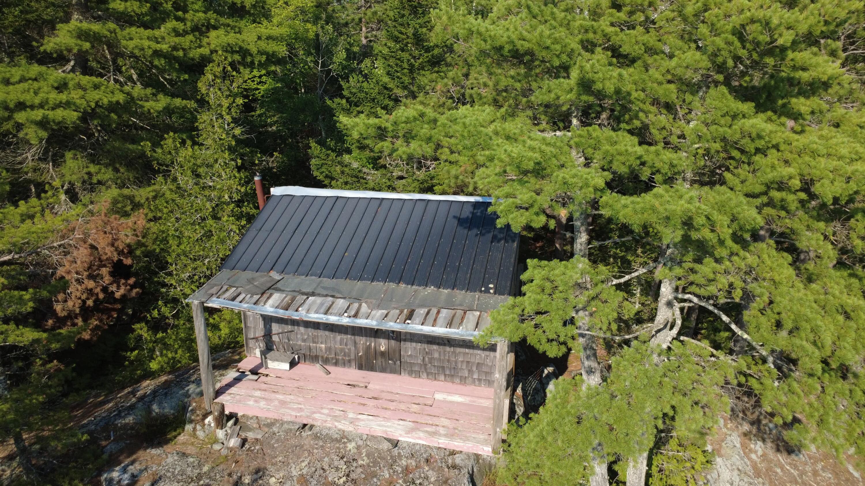 main property photo 33