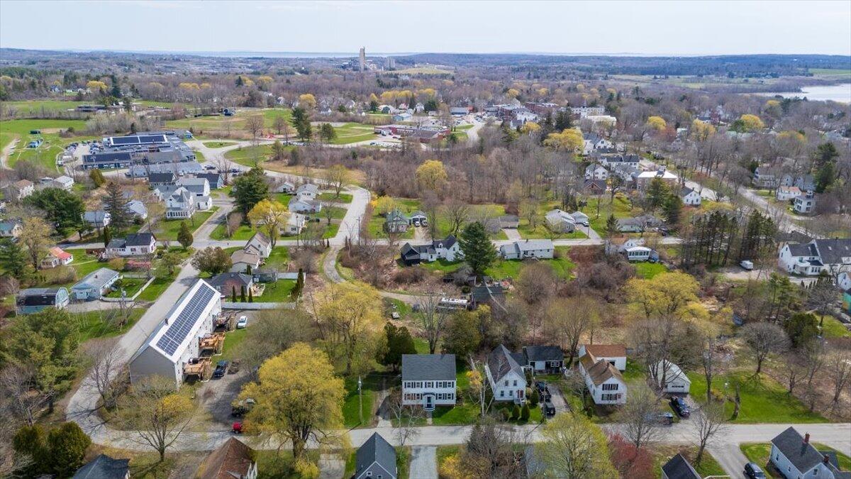 main property photo 77