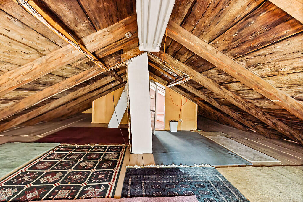 main property photo 57