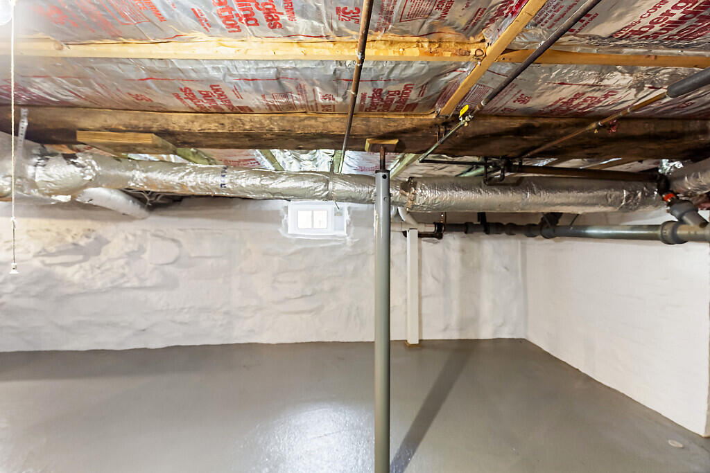 main property photo 60