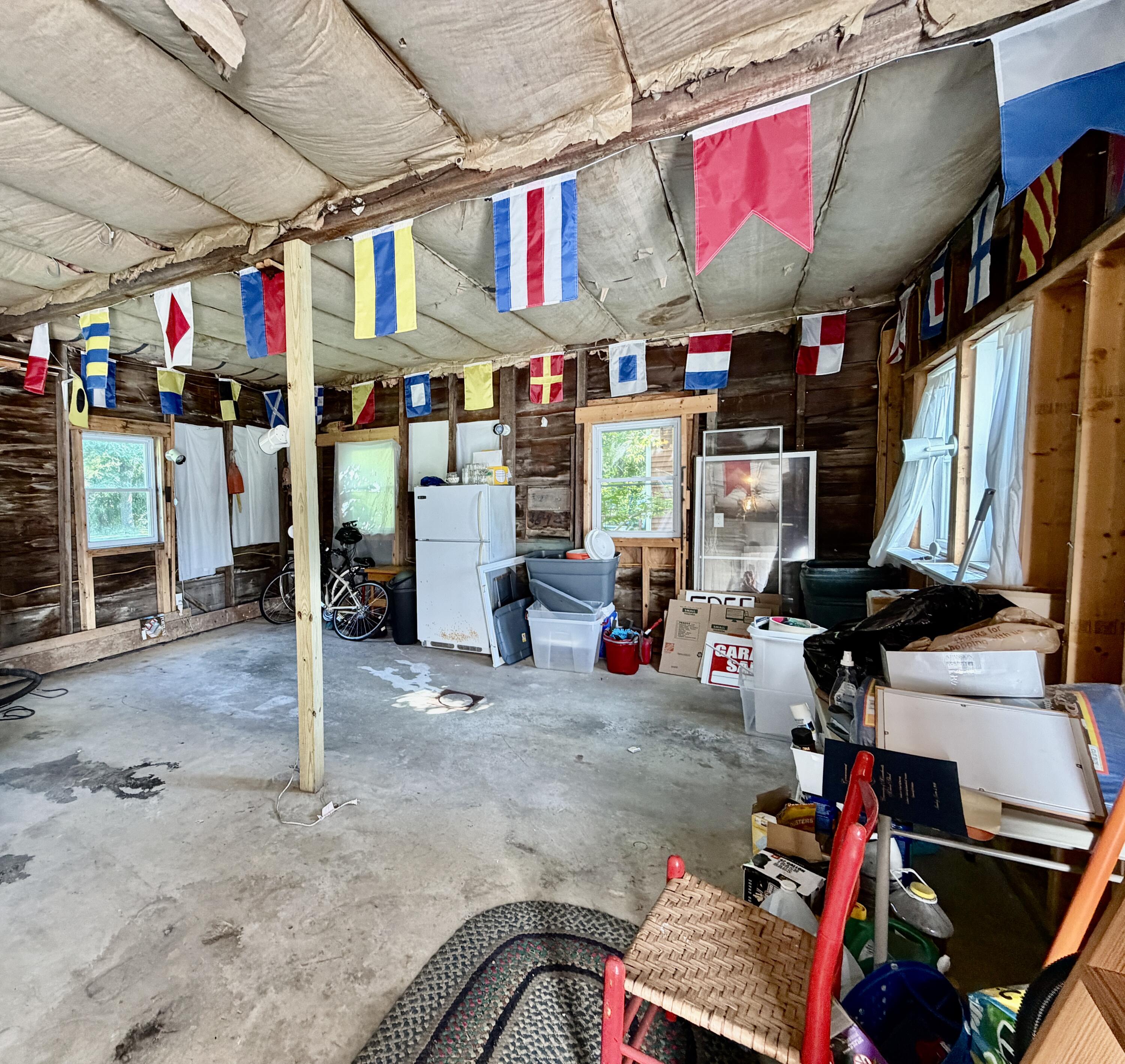 main property photo 44