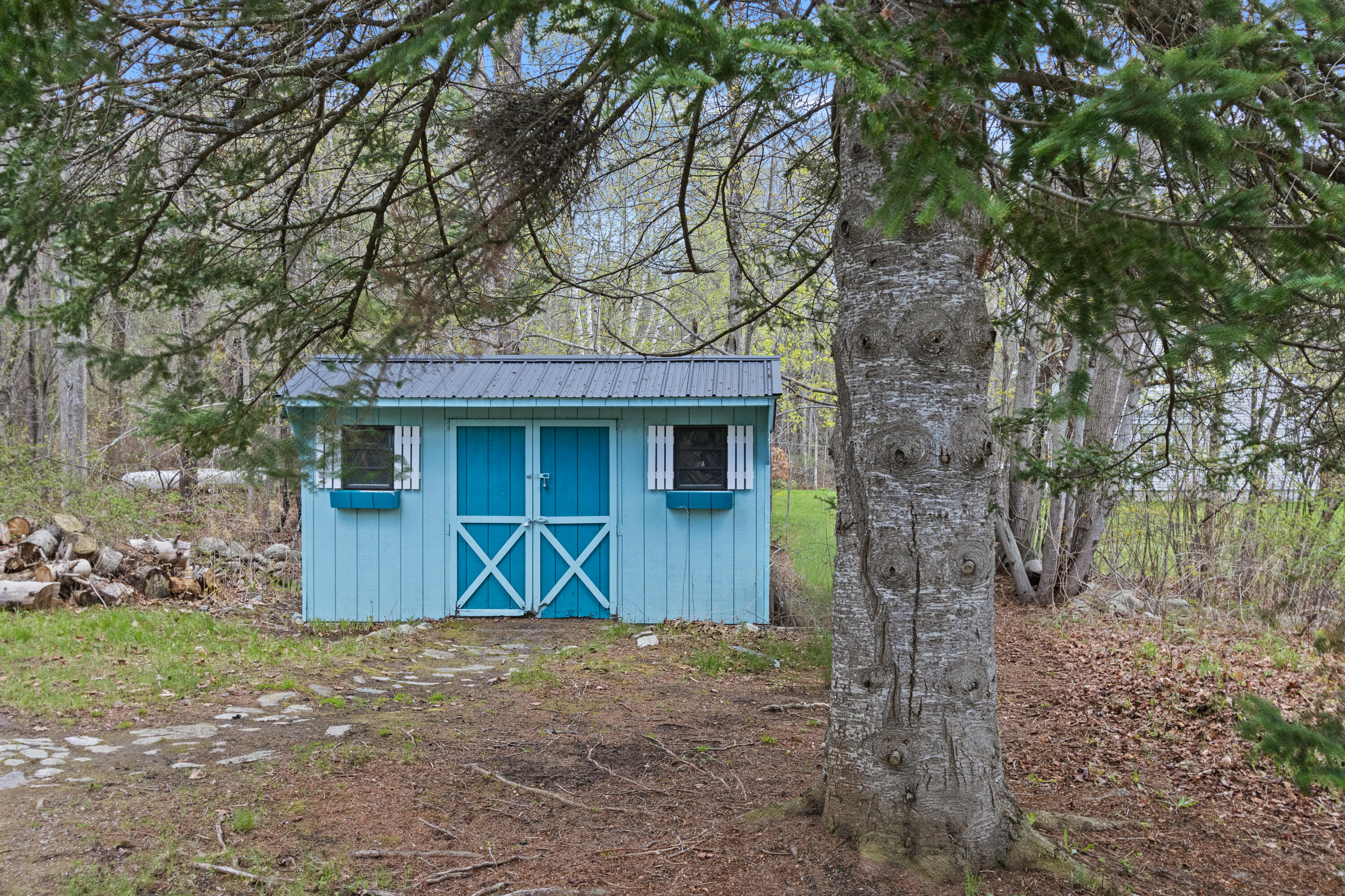 main property photo 76