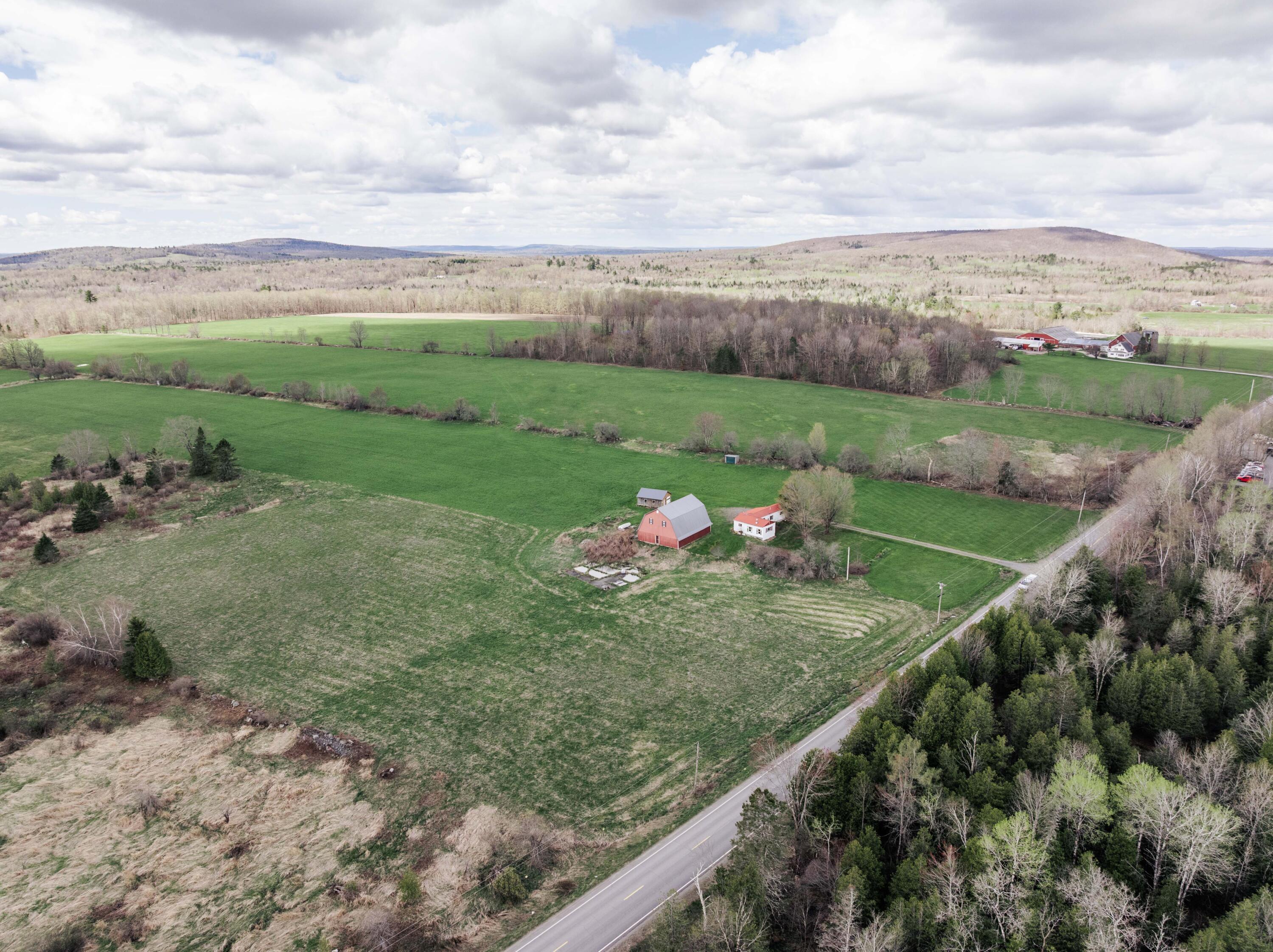 main property photo 8