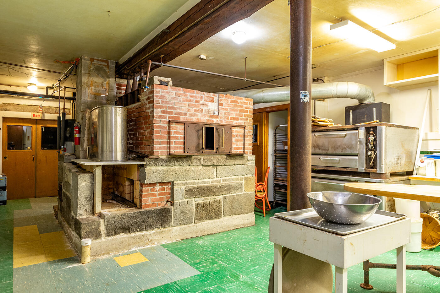 main property photo 37
