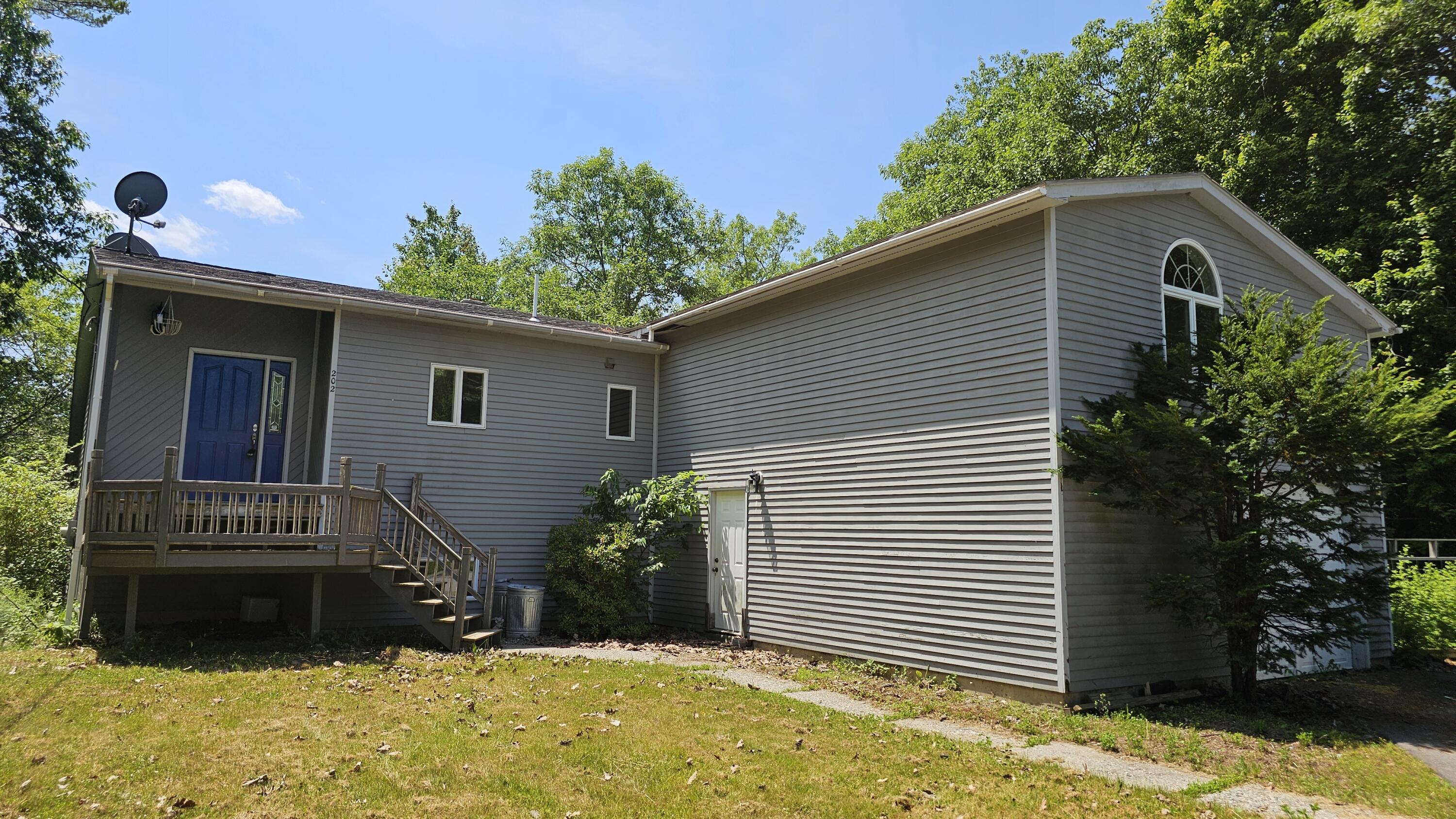 main property photo 2