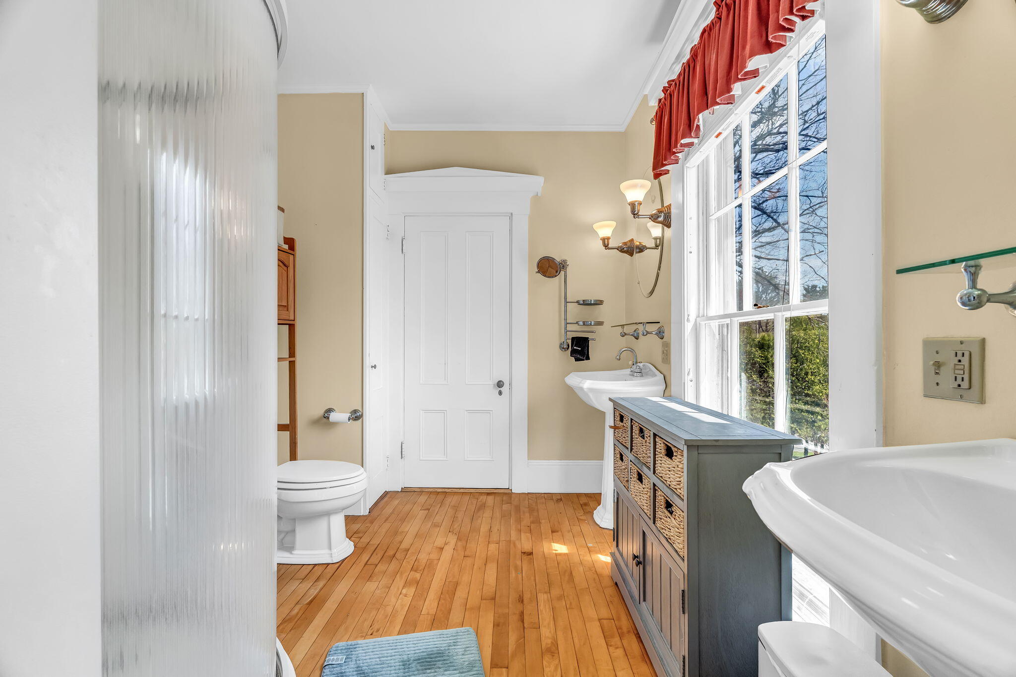 main property photo 61