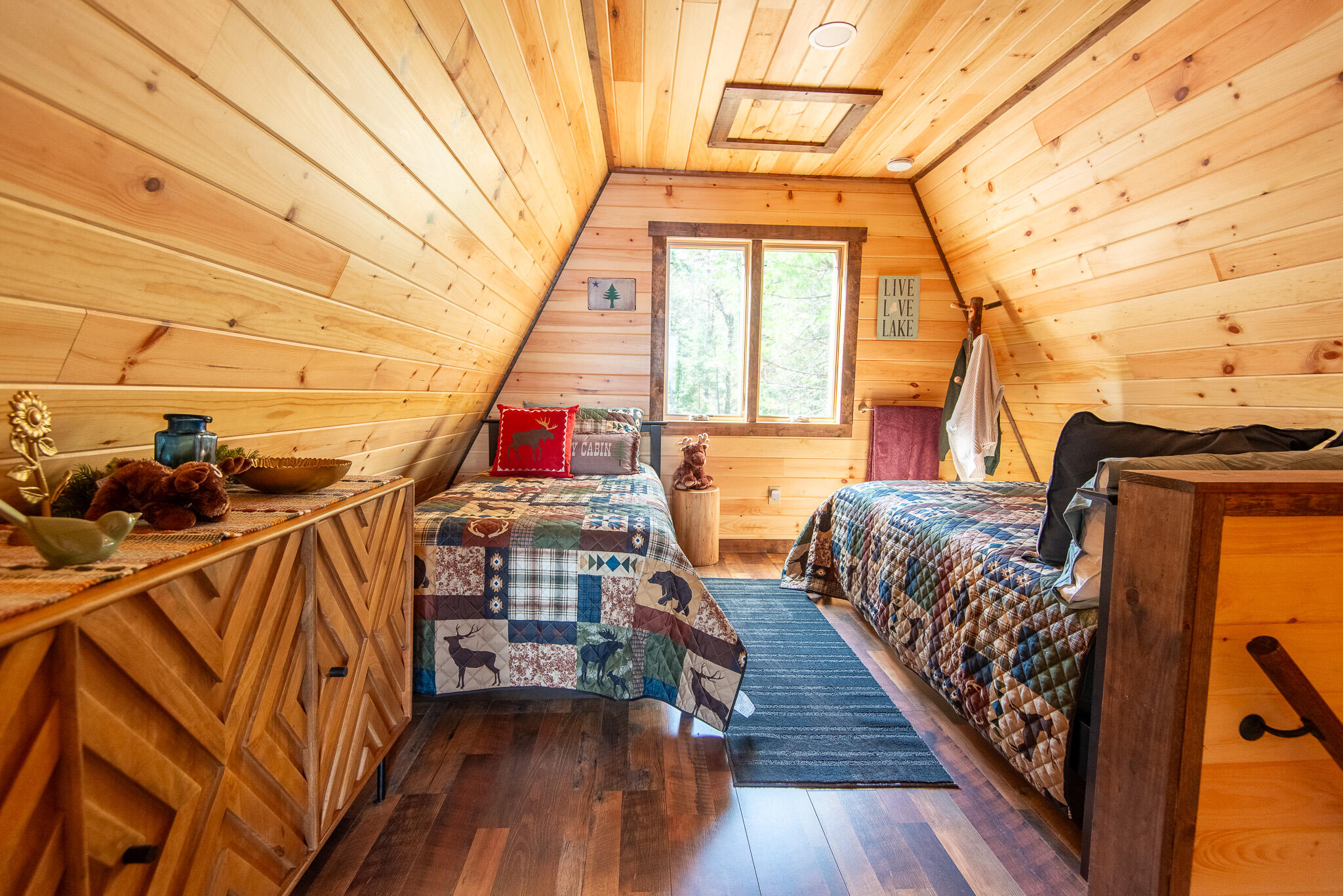 main property photo 19