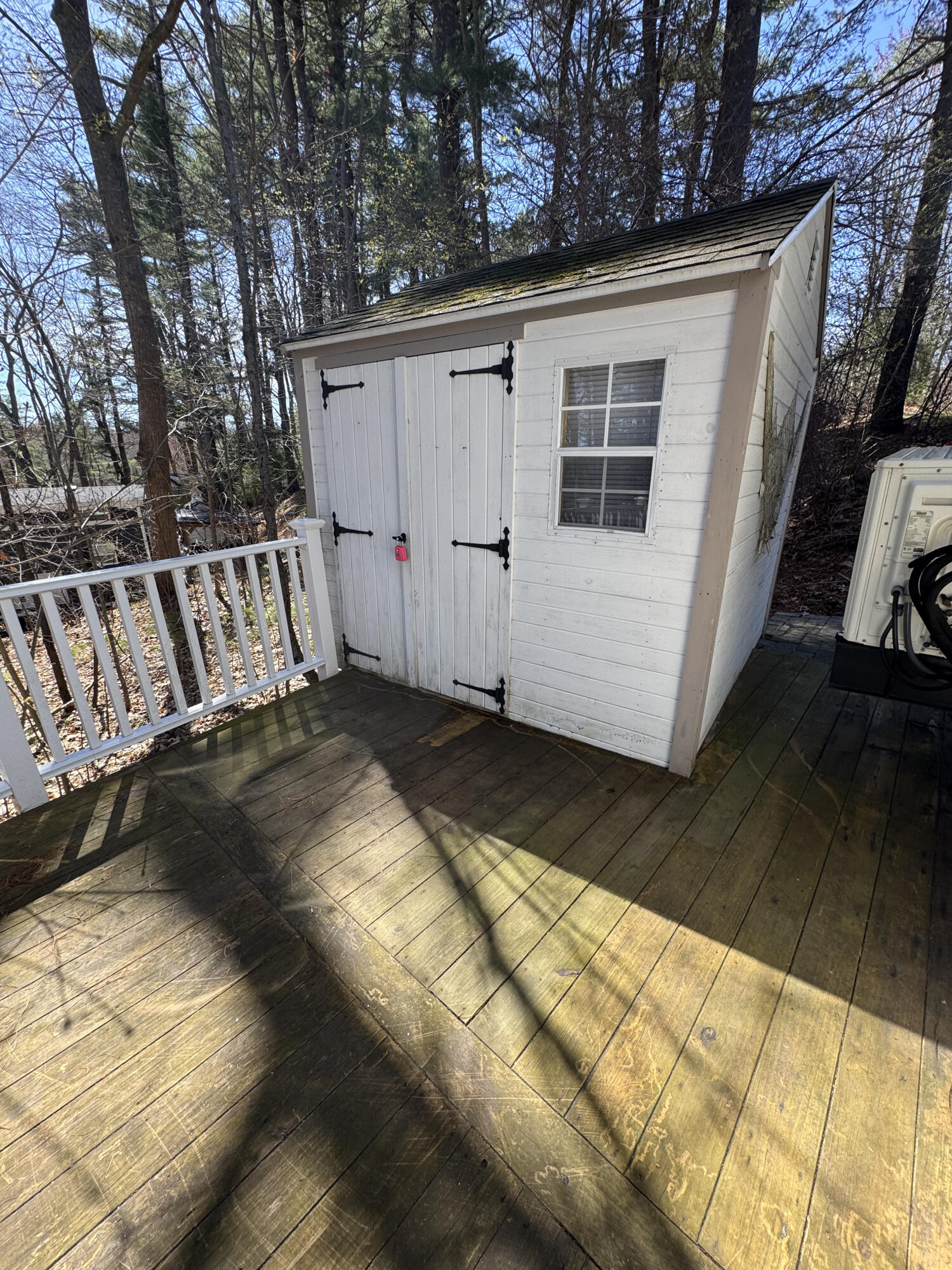 main property photo 33