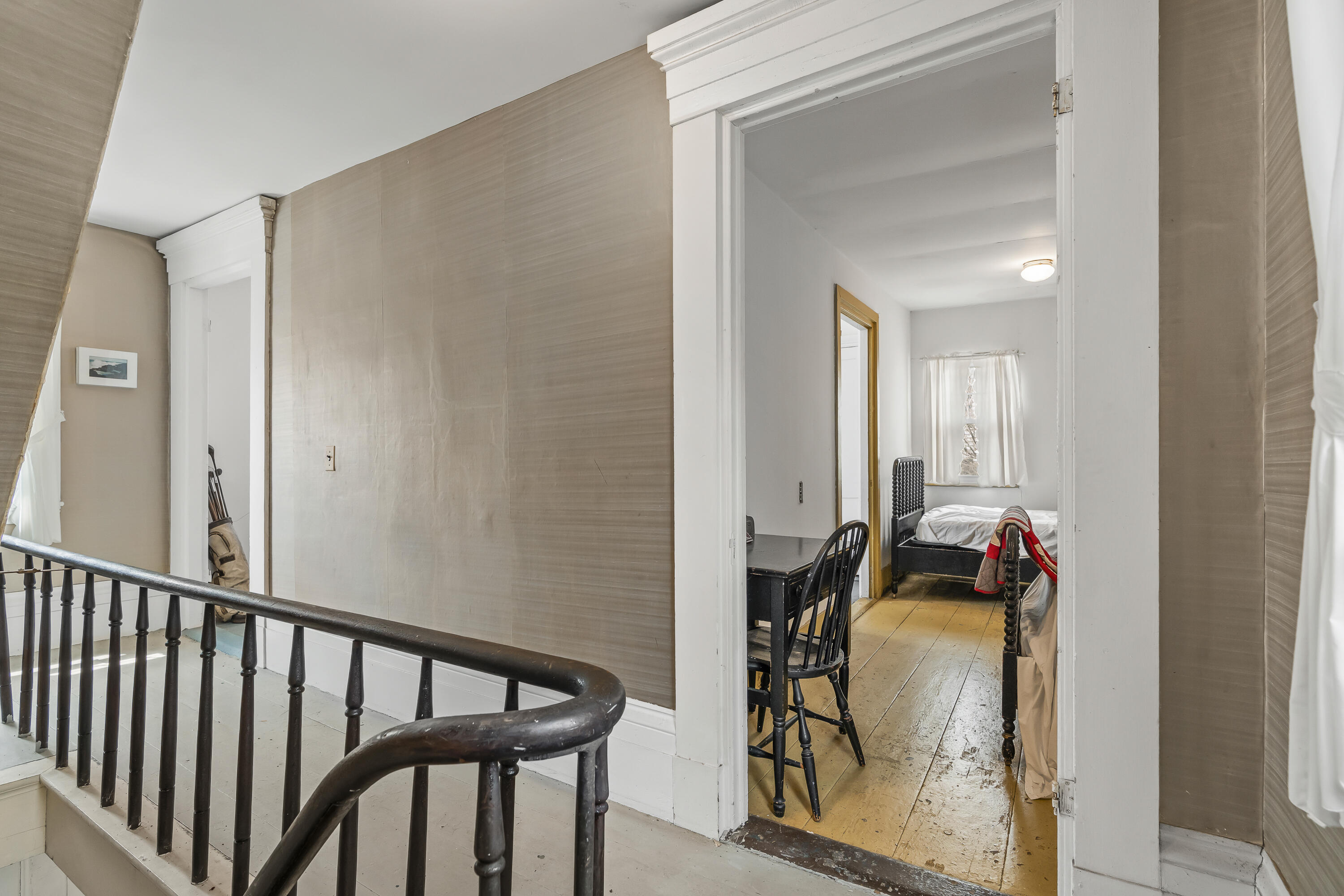 main property photo 19