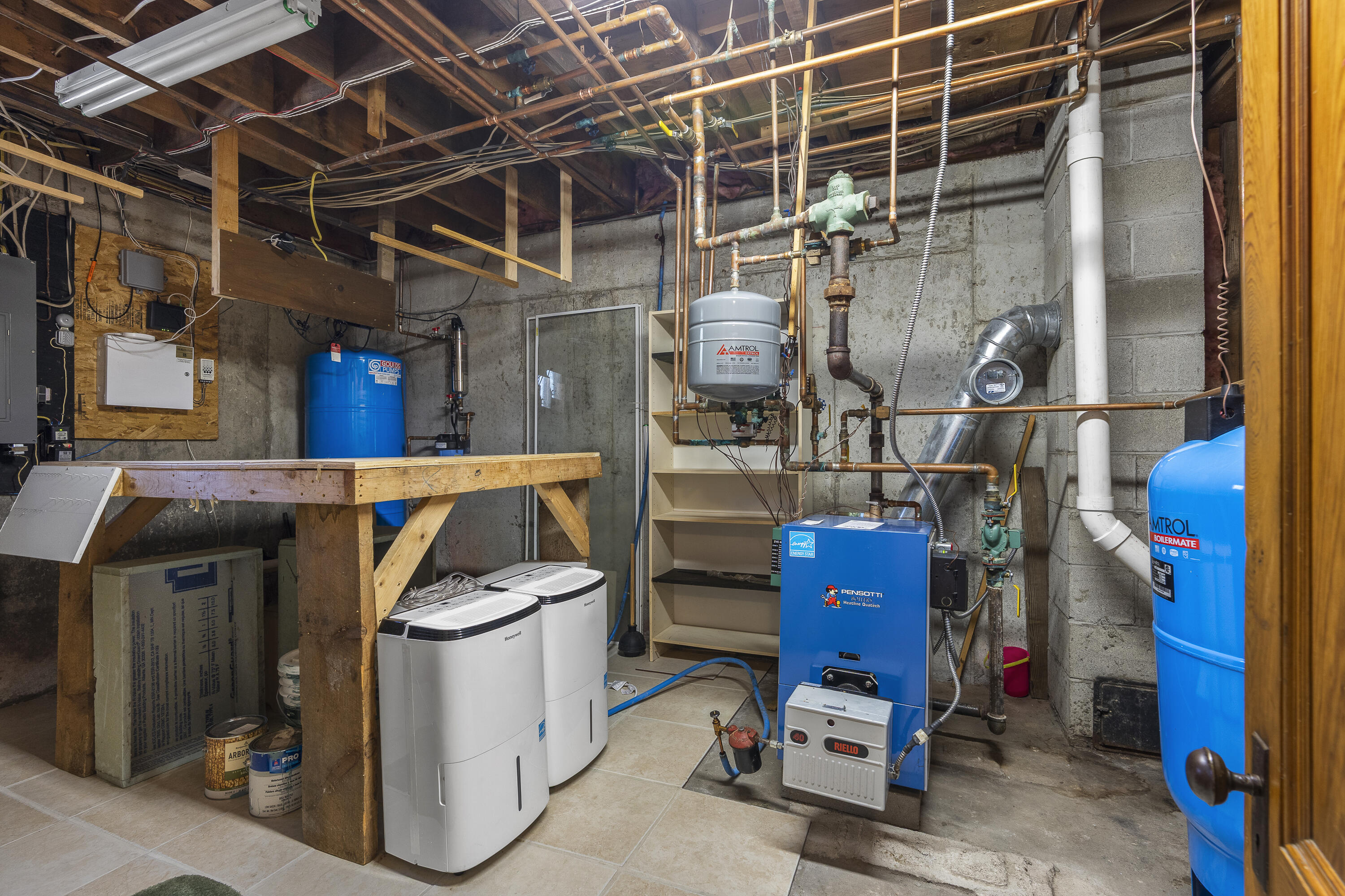 main property photo 37
