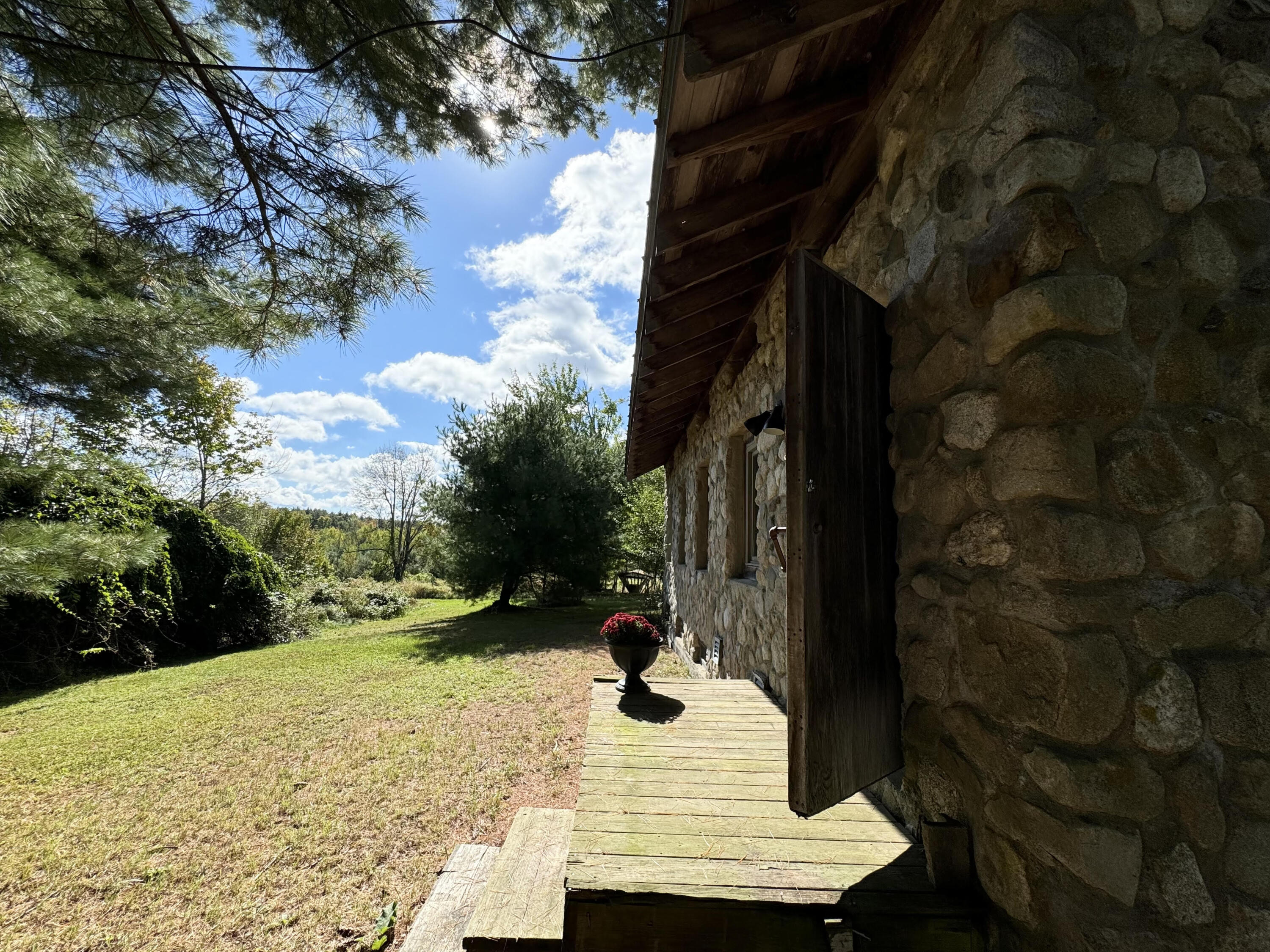 main property photo 48