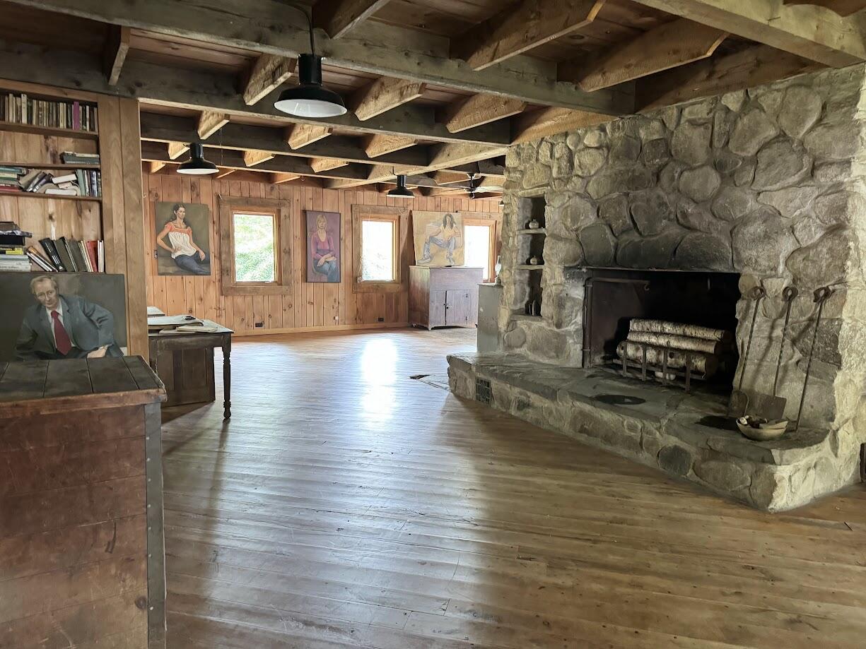 main property photo 9